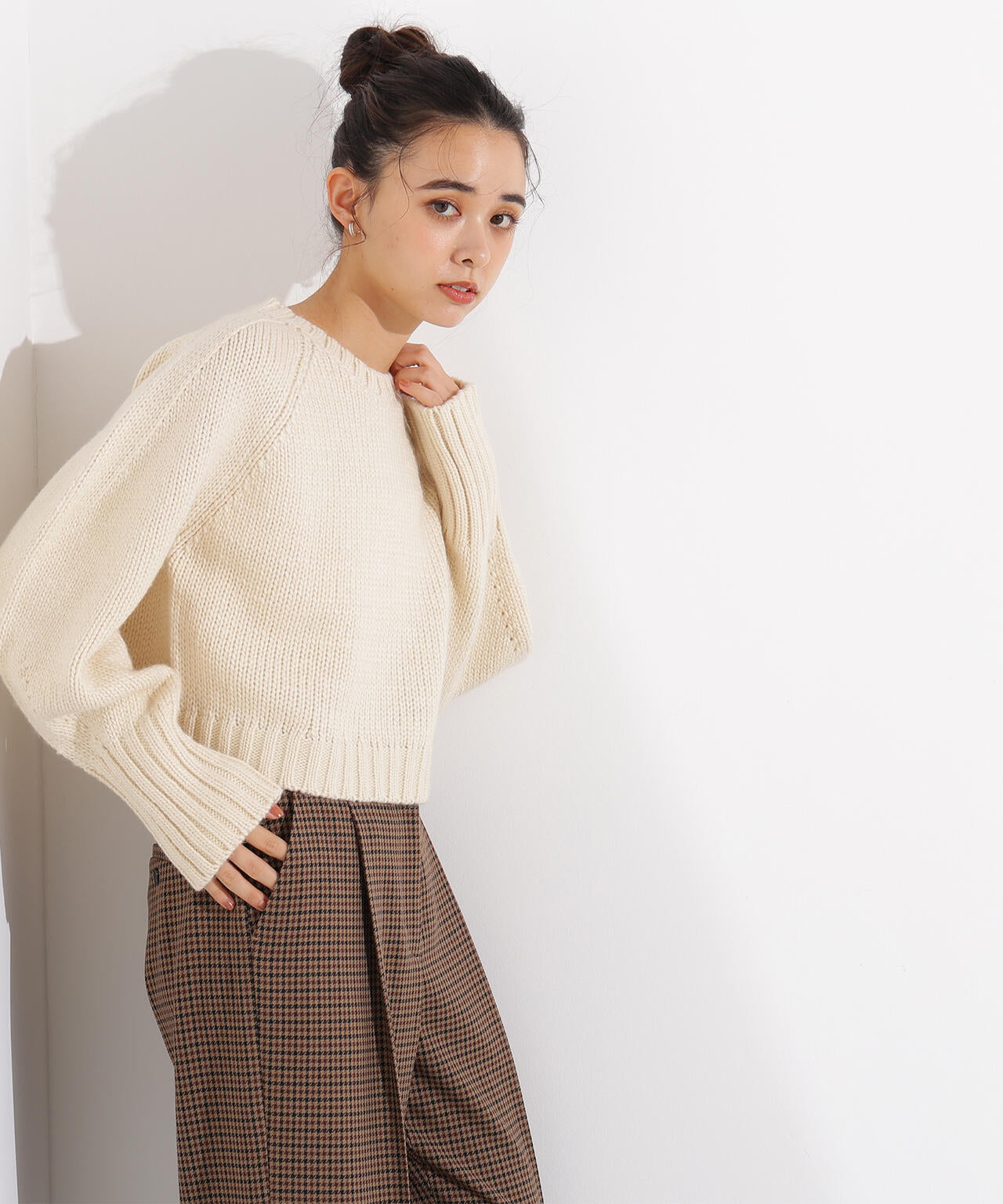 ミドルゲージフォルムニット