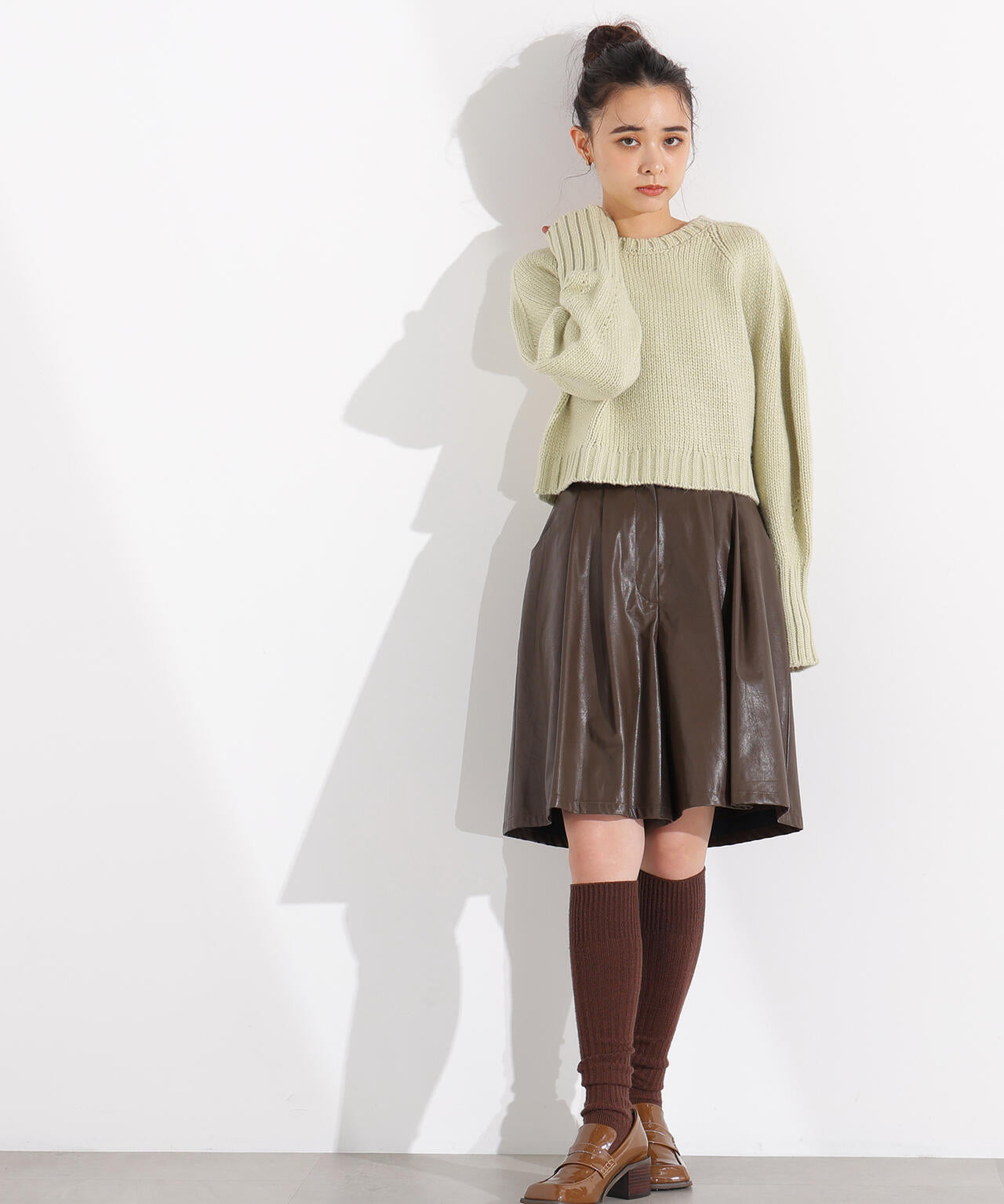 ミドルゲージフォルムニット