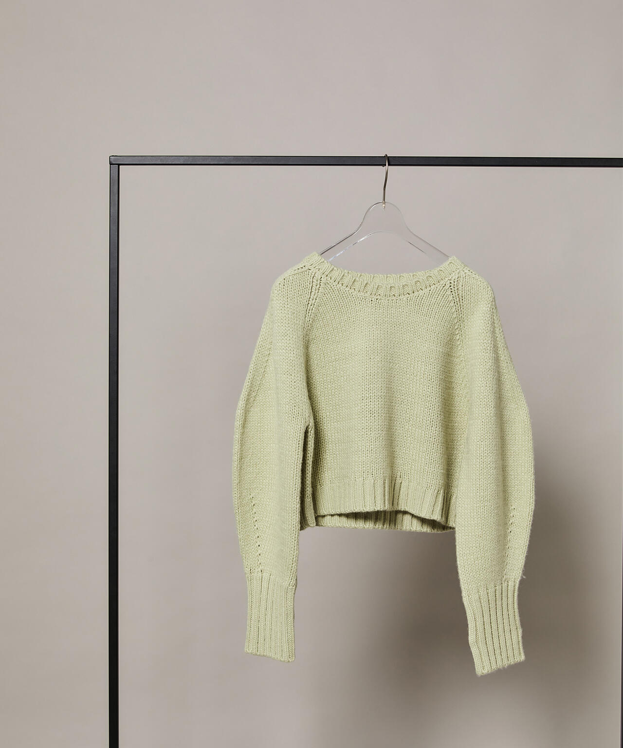 ミドルゲージフォルムニット