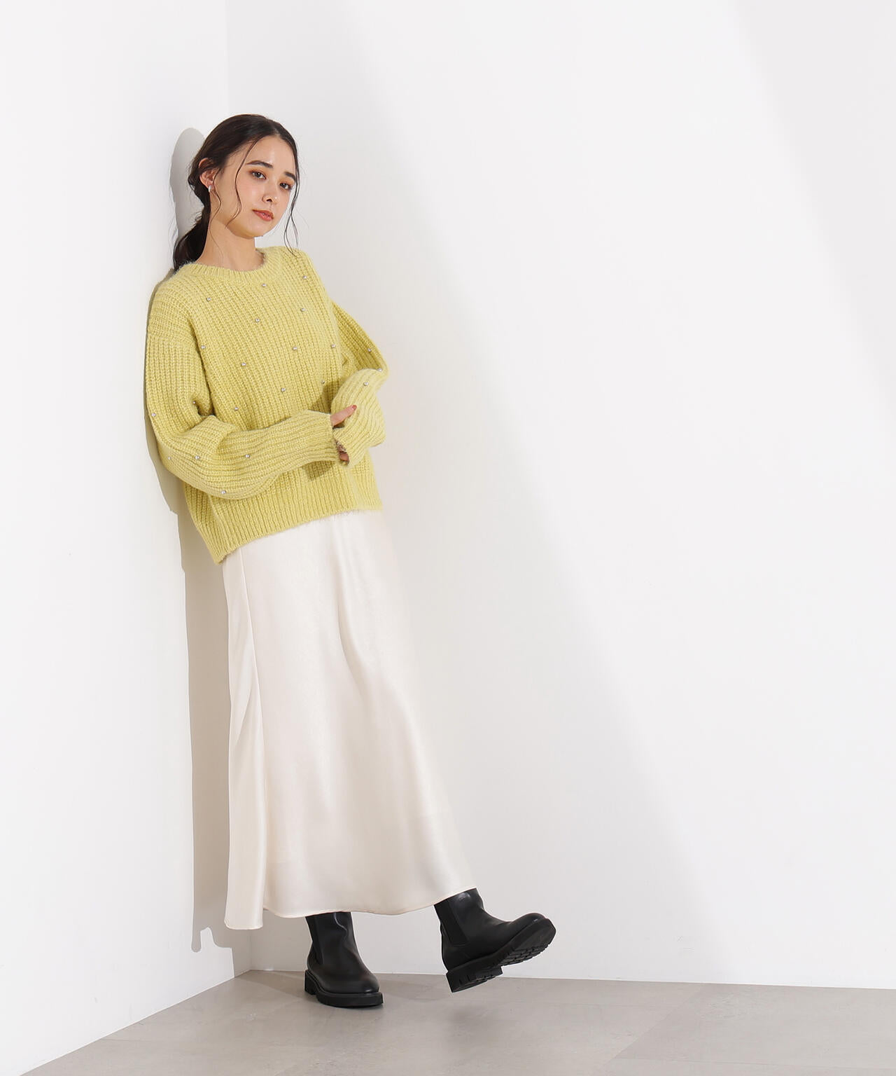 スタッズ畦ニット