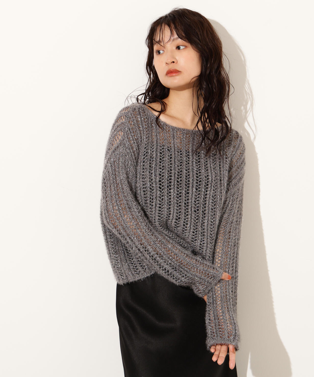 【小室安未さん着用】クロップド透かし編みニット
