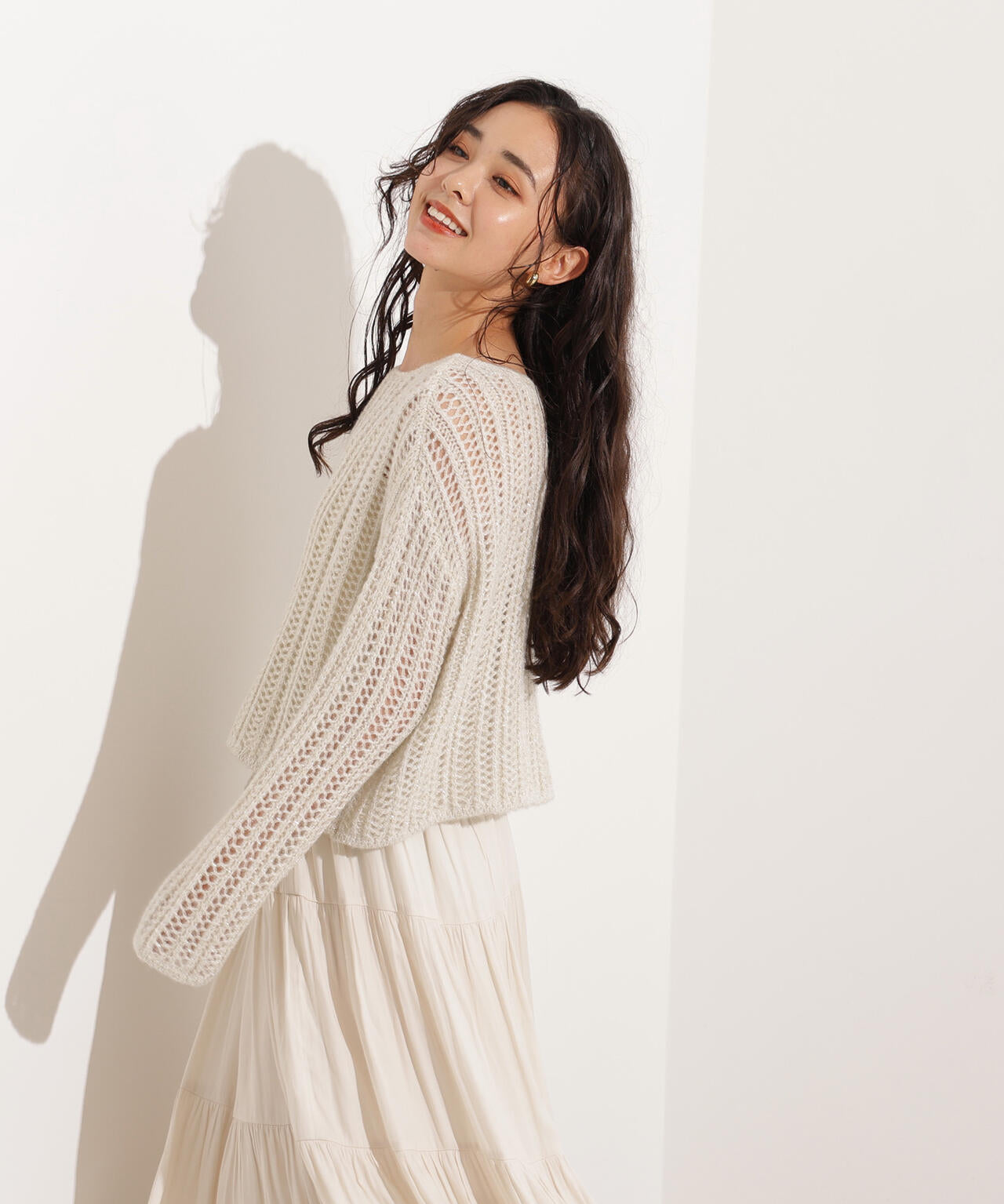 【小室安未さん着用】クロップド透かし編みニット