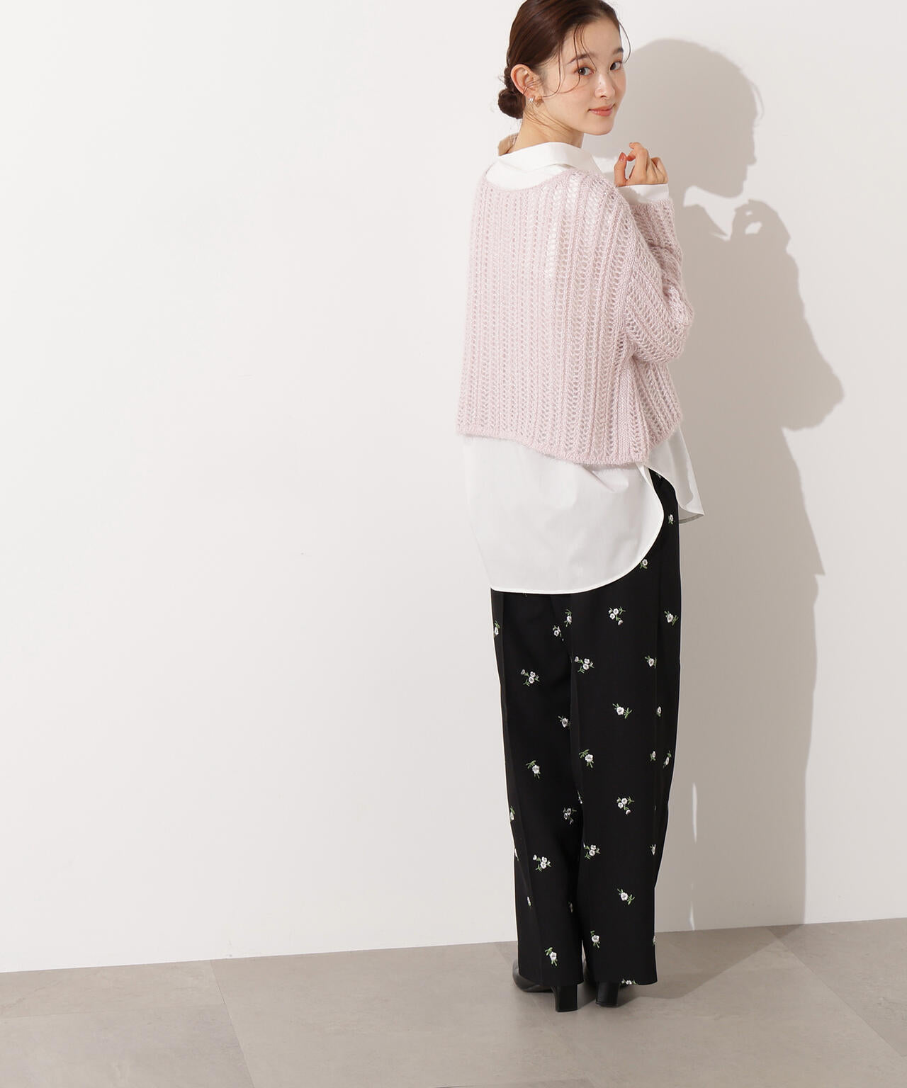 【小室安未さん着用】クロップド透かし編みニット