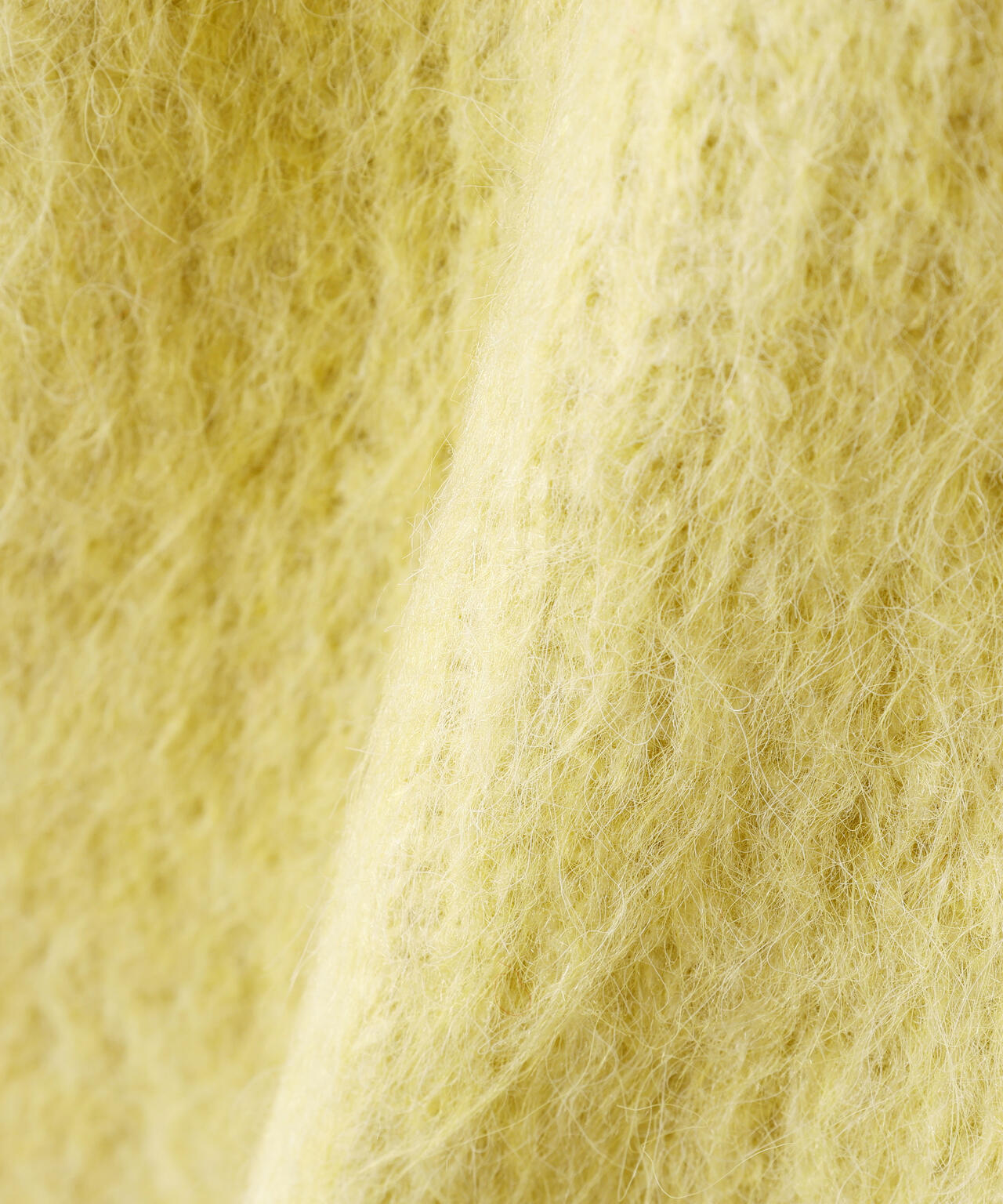 【岸本セシルさん着用】クルーネックフェザーカーディガン