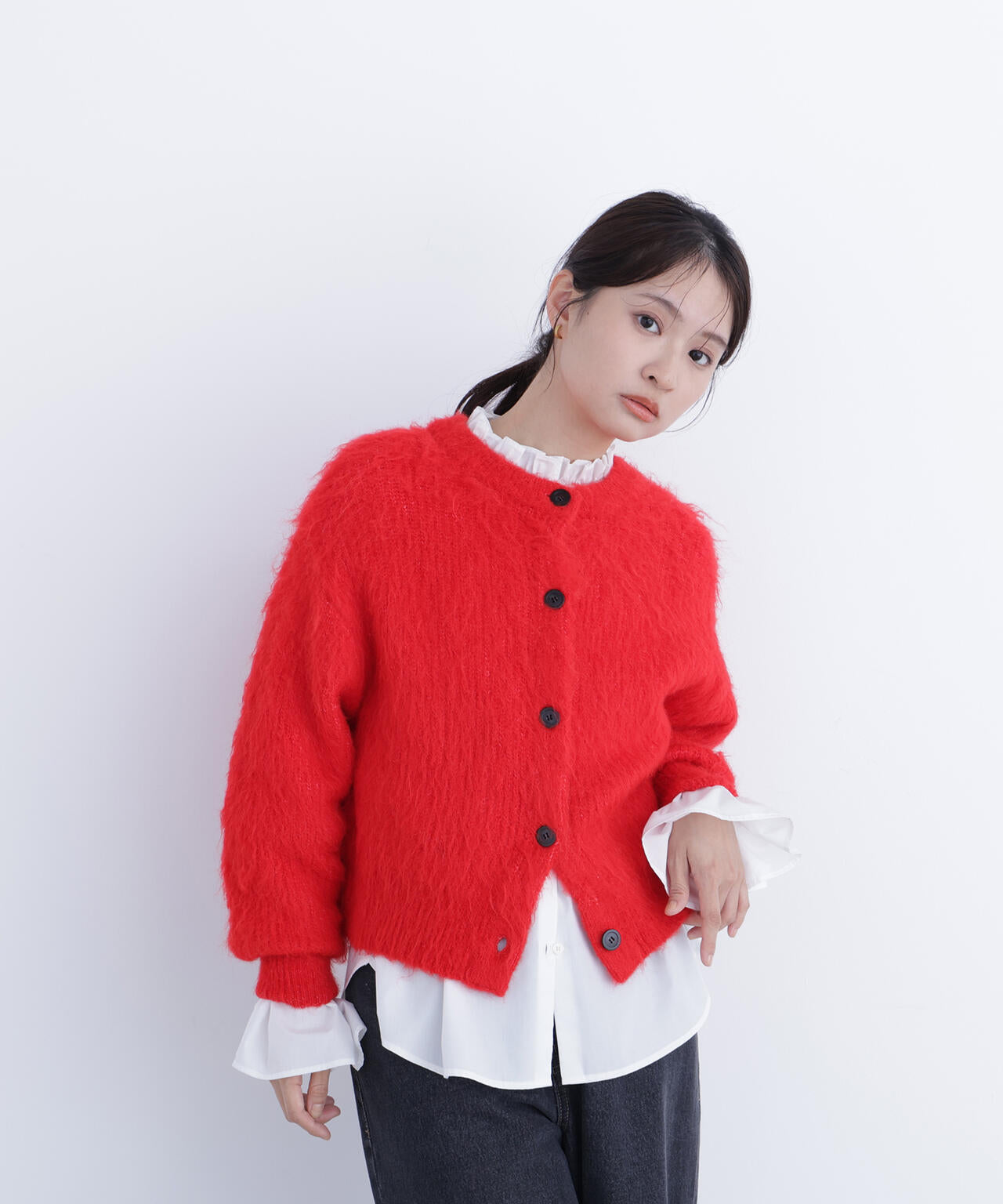 【岸本セシルさん着用】クルーネックフェザーカーディガン