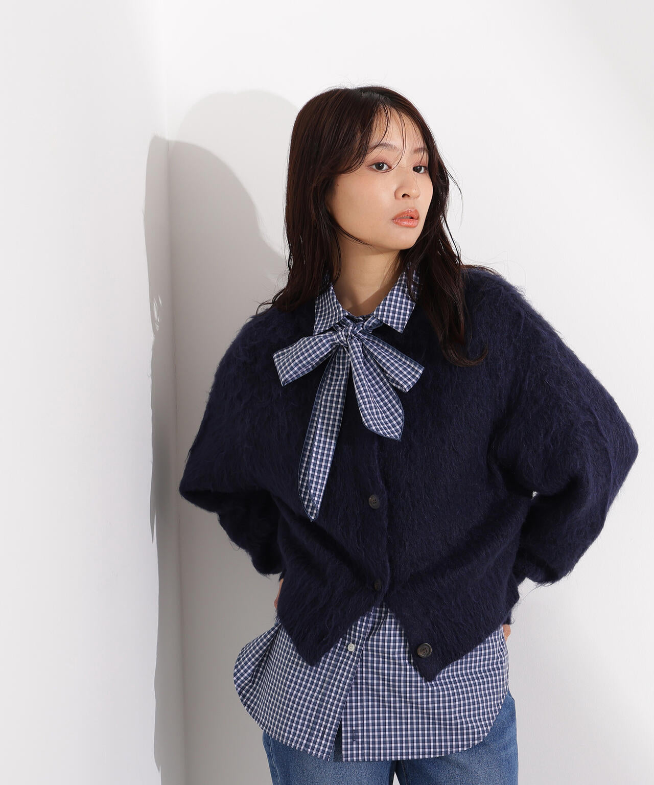 【岸本セシルさん着用】クルーネックフェザーカーディガン