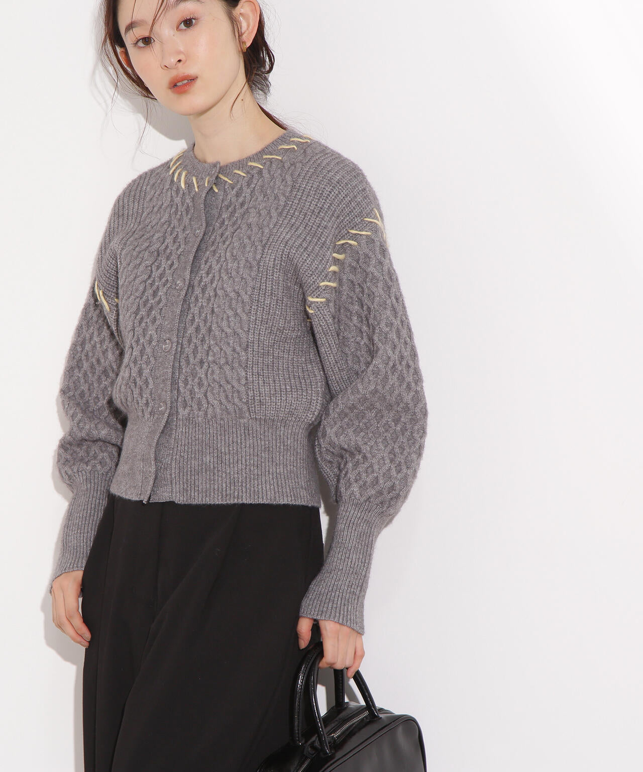 【岸本セシルさん着用】ケーブルステッチカーディガン