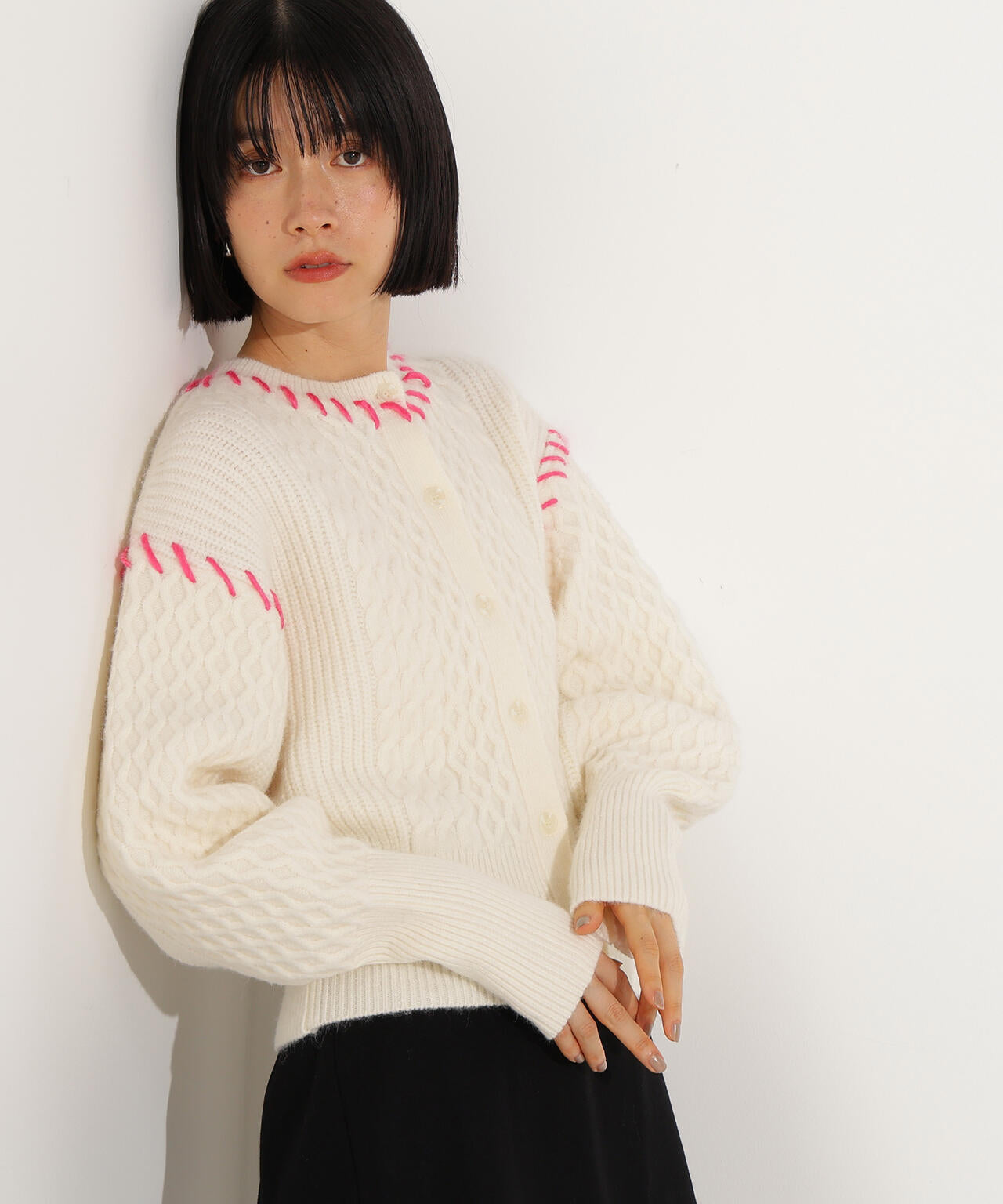 【岸本セシルさん着用】ケーブルステッチカーディガン