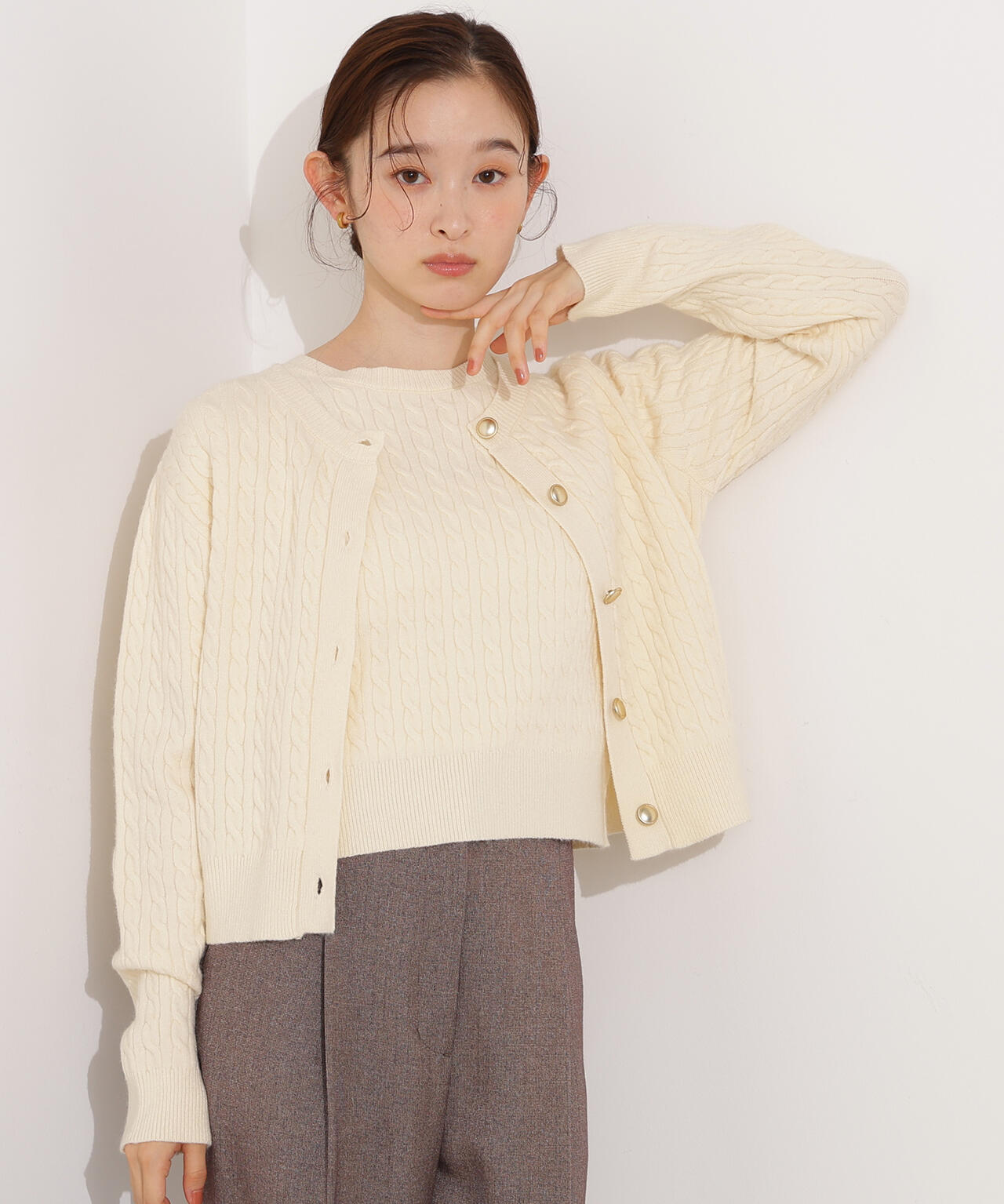 【小室安未さん着用】メタルボタンケーブルアンサンブル