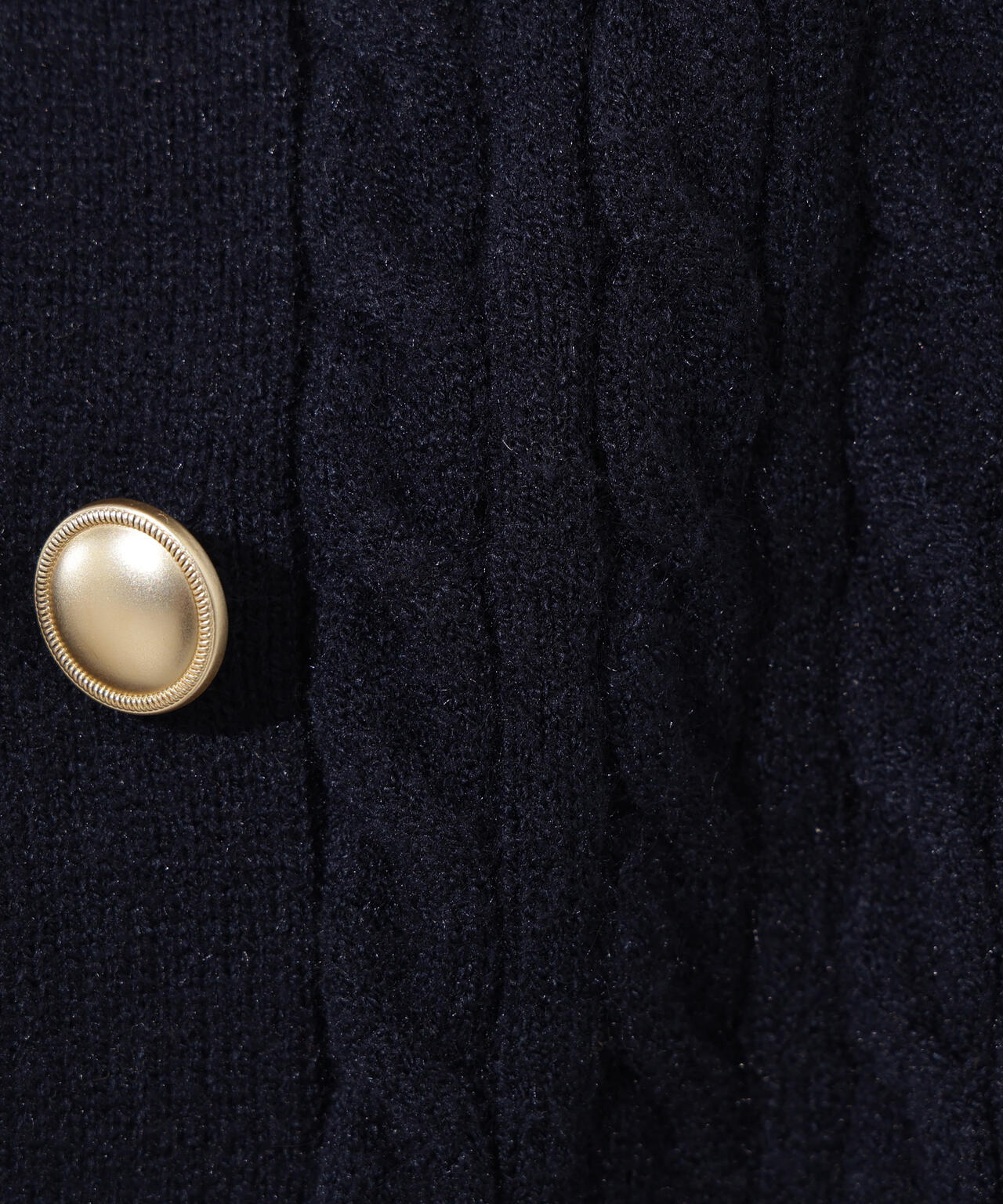 【小室安未さん着用】メタルボタンケーブルアンサンブル