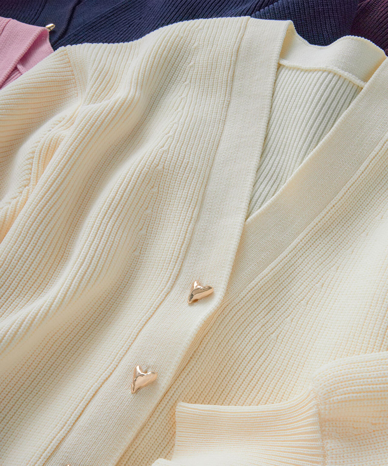 ニュアンスハートボタンカーディガン《ベリーブラウン:LUMINE・LUCUA・official site限定》