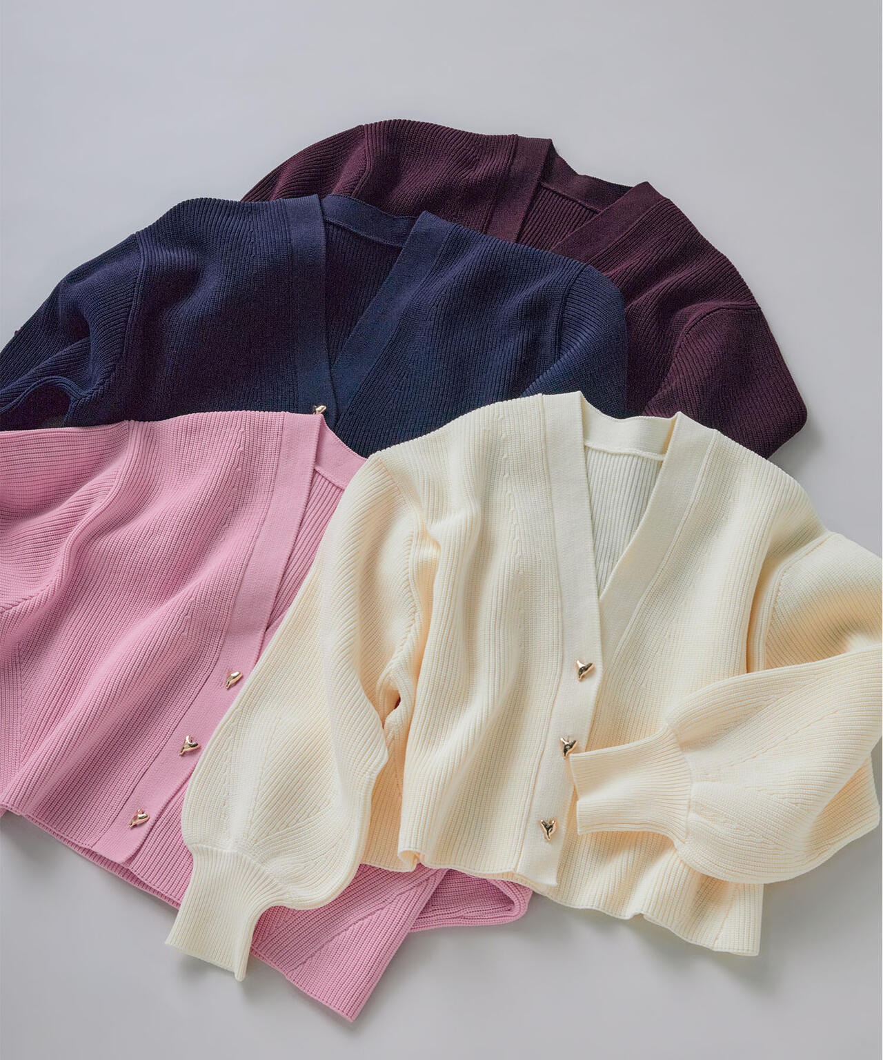 ニュアンスハートボタンカーディガン《ベリーブラウン:LUMINE・LUCUA・official site限定》