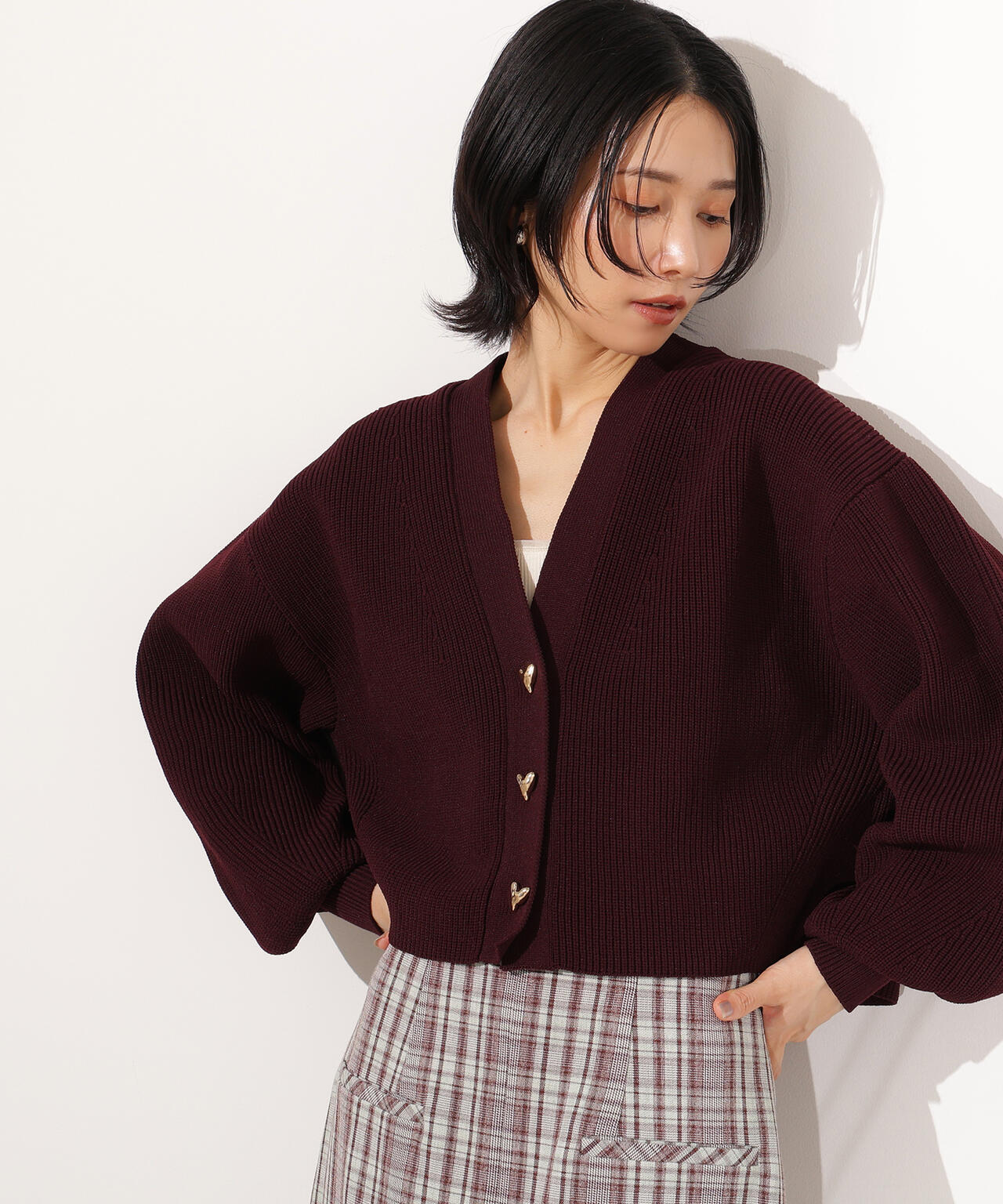 ニュアンスハートボタンカーディガン《ベリーブラウン:LUMINE・LUCUA・official site限定》