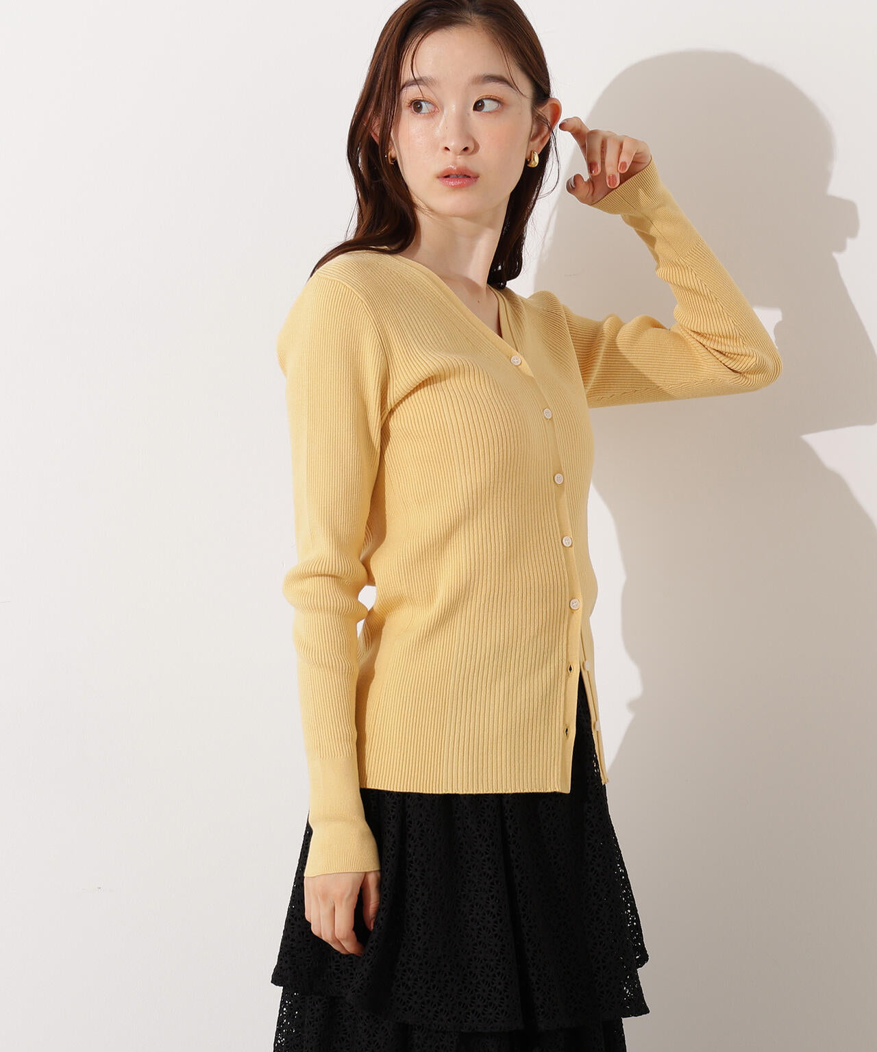 Vネックリブカーディガン