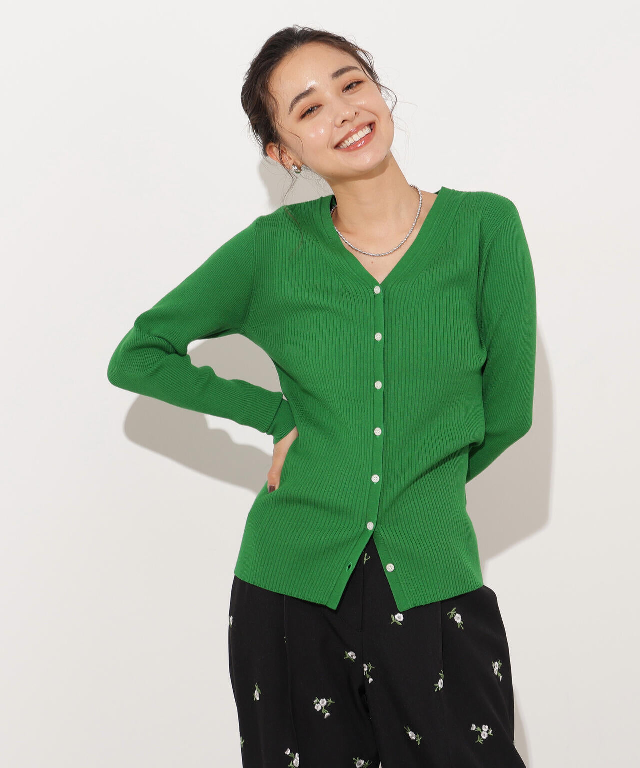 Vネックリブカーディガン