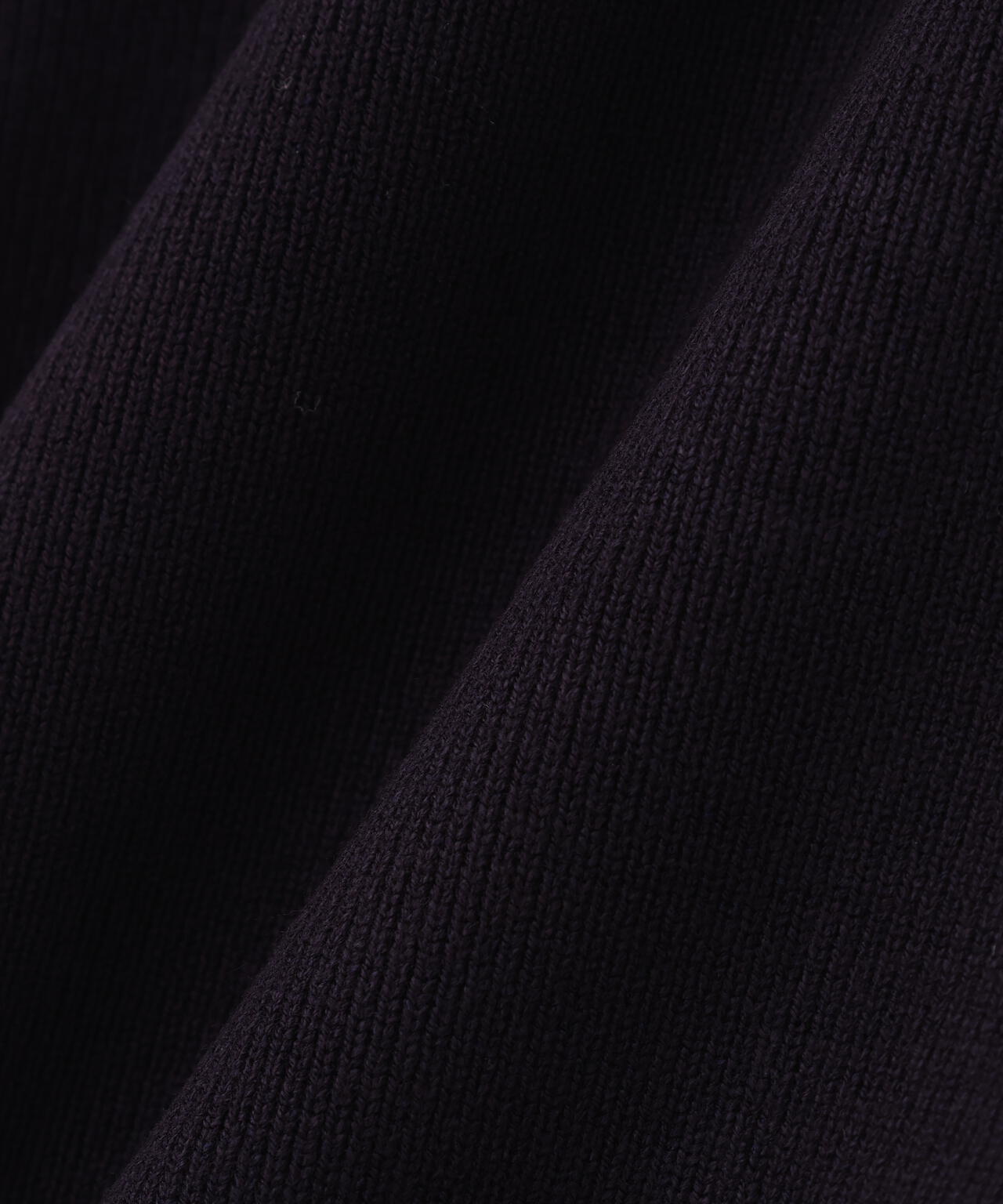 【ユーティリティー】毛玉になりにくいクリア釦ニットカーディガン