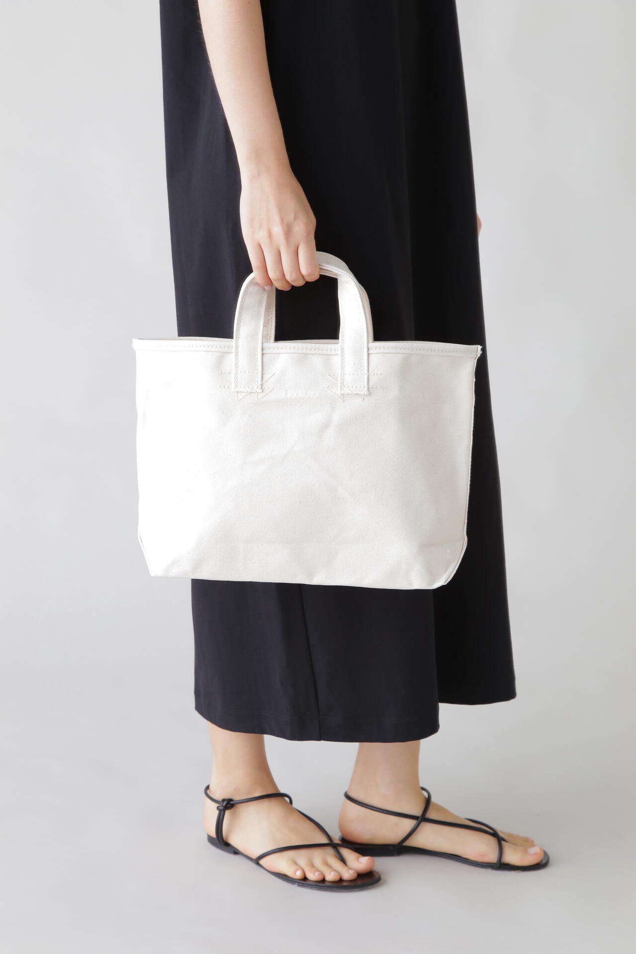 c12ae32e-3090-543e-afbd-0bf7625f5d28_Image