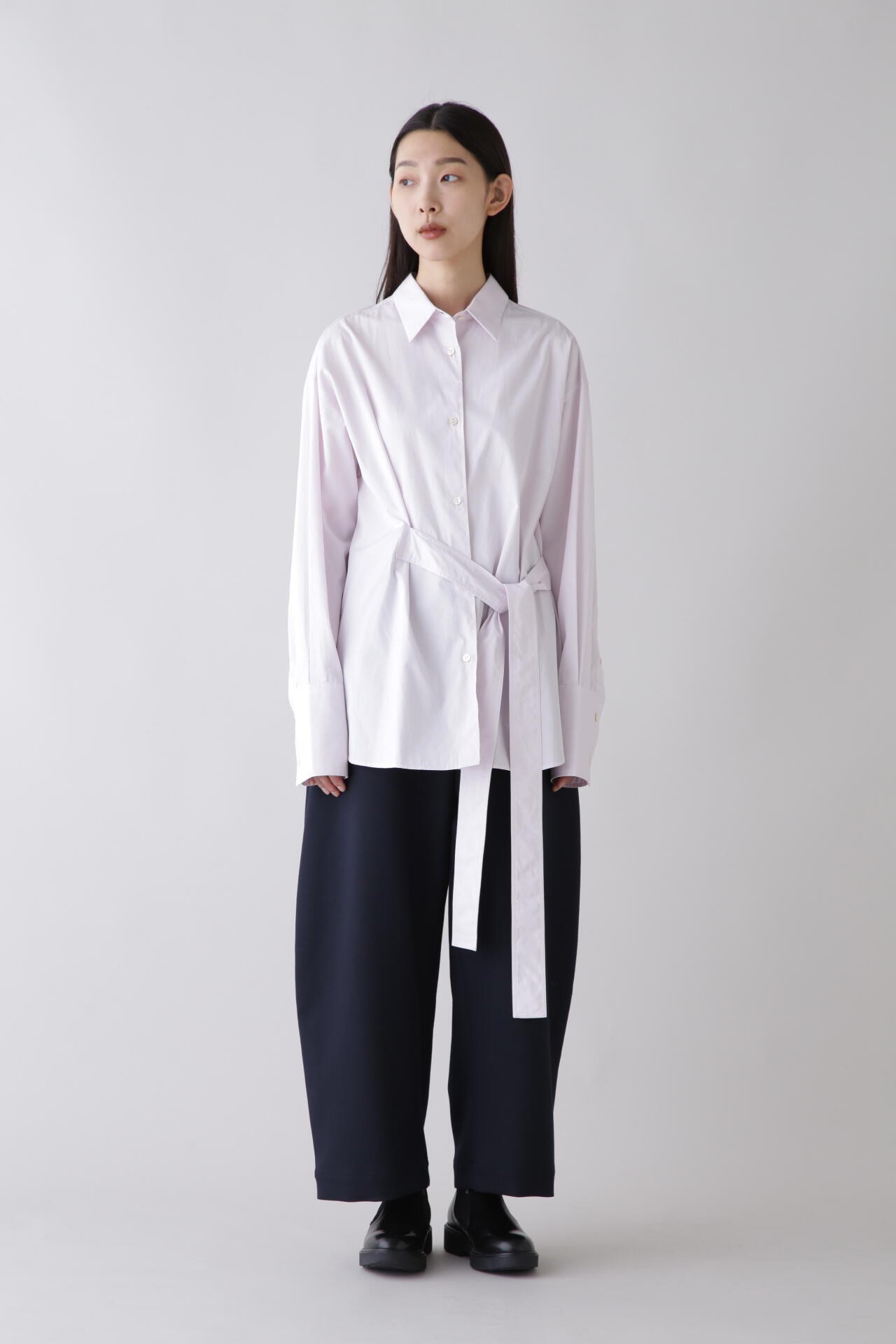 STUDIO NICHOLSON / WSHD ORGANIC COTTON TIE WAISTED SHIRT