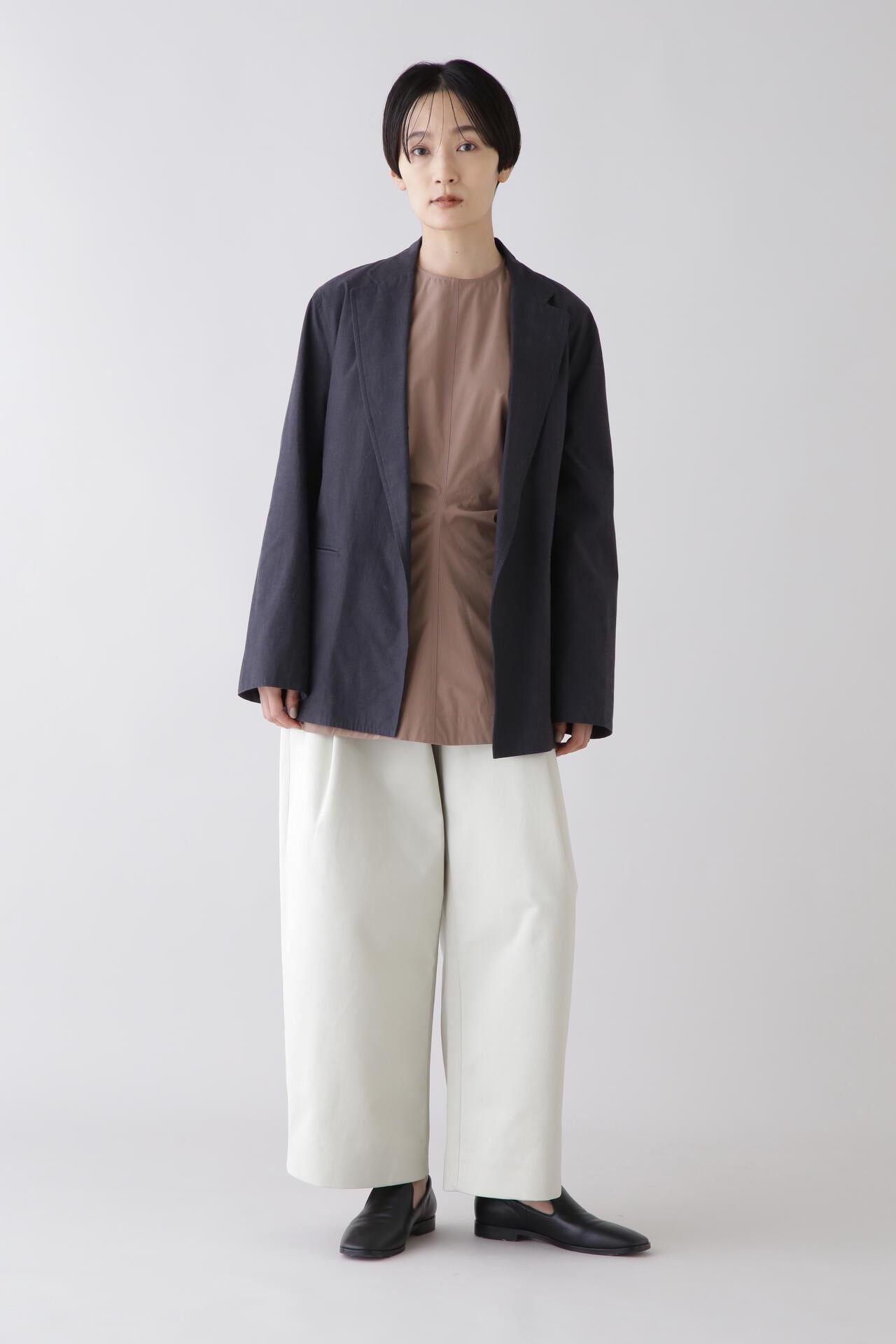 STUDIO NICHOLSON / POWDER COTTON DRAPE TOP