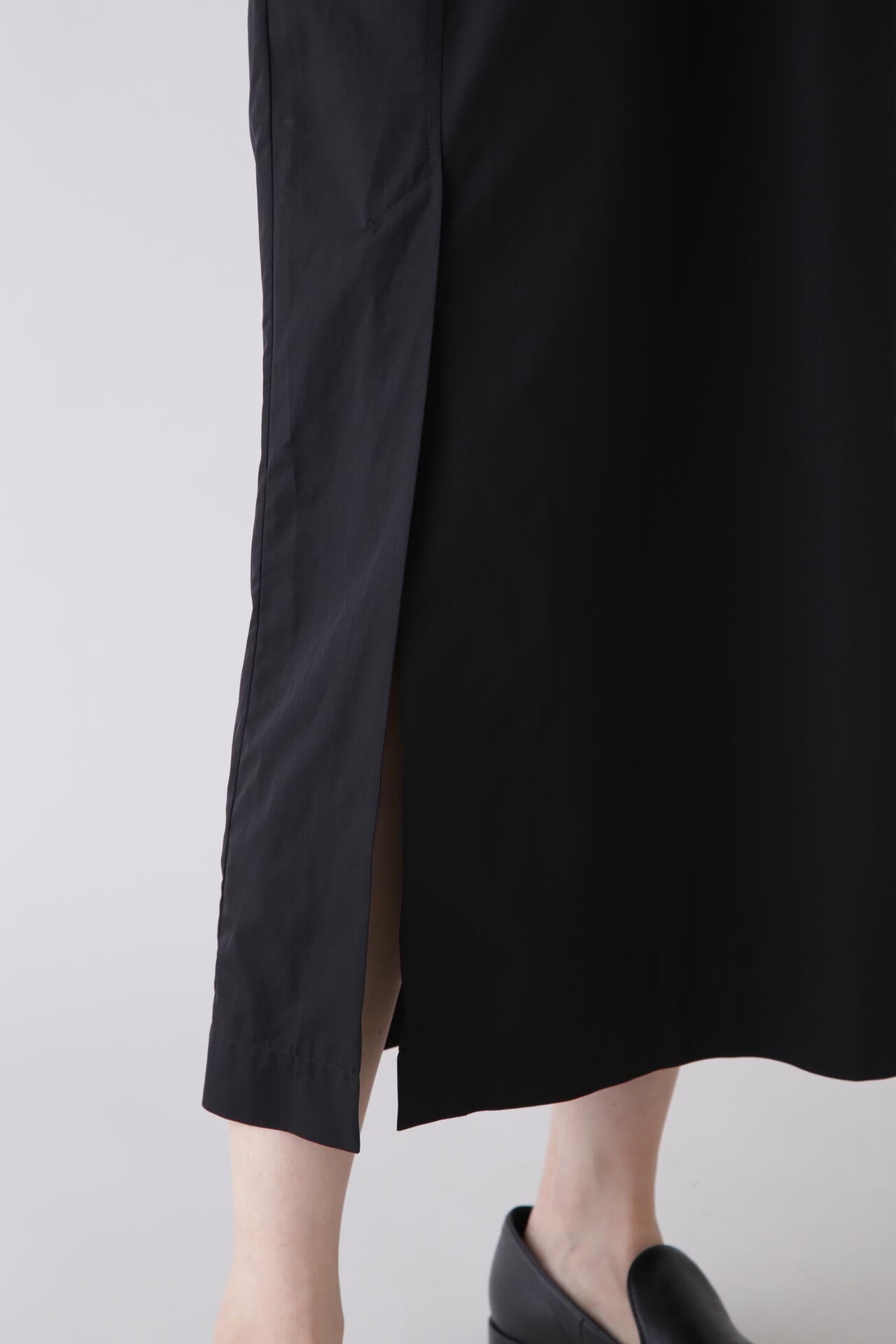STUDIO NICHOLSON / ORG COTTON VISCOSE DROPPED SHOULDER DRESS
