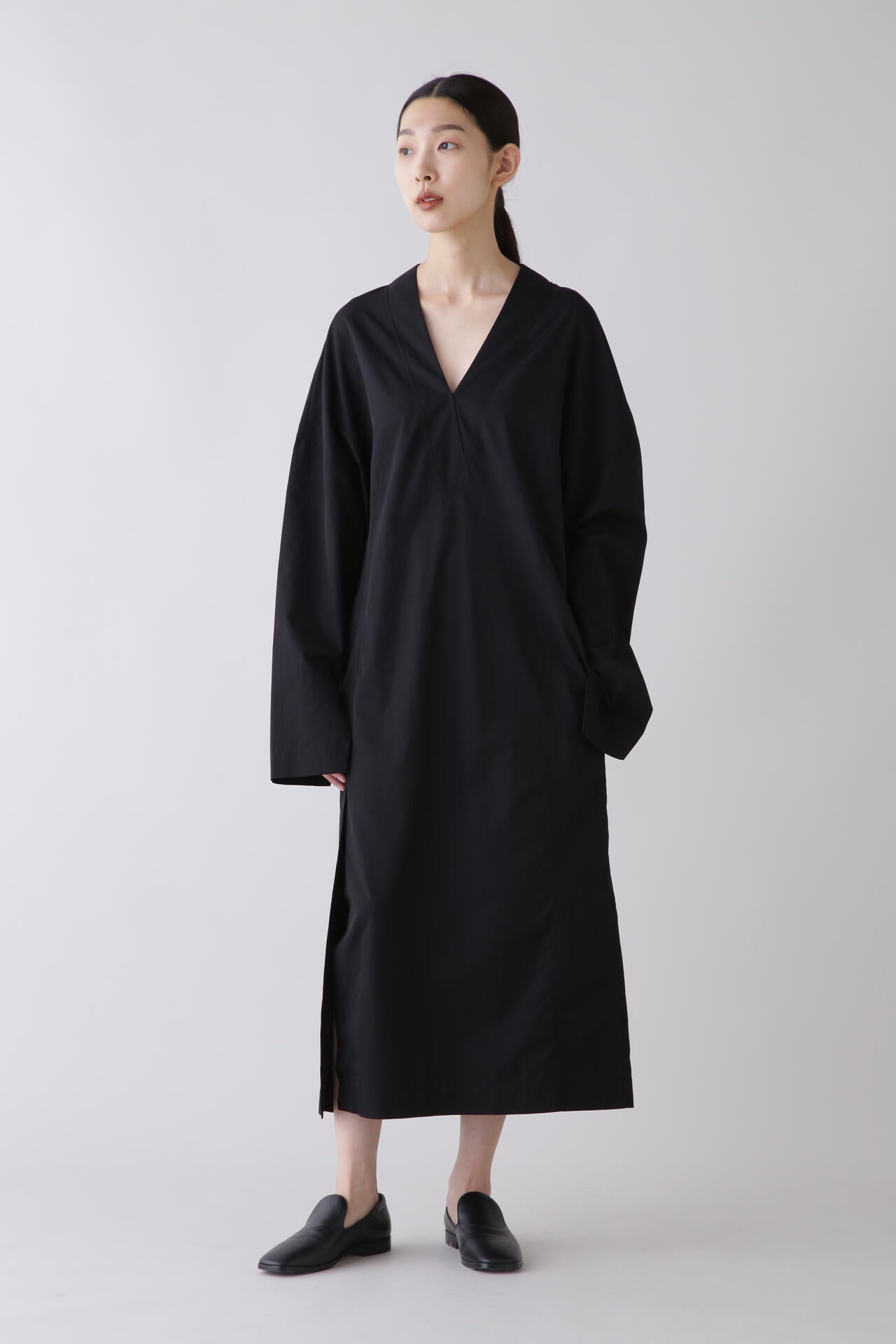 STUDIO NICHOLSON / ORG COTTON VISCOSE DROPPED SHOULDER DRESS