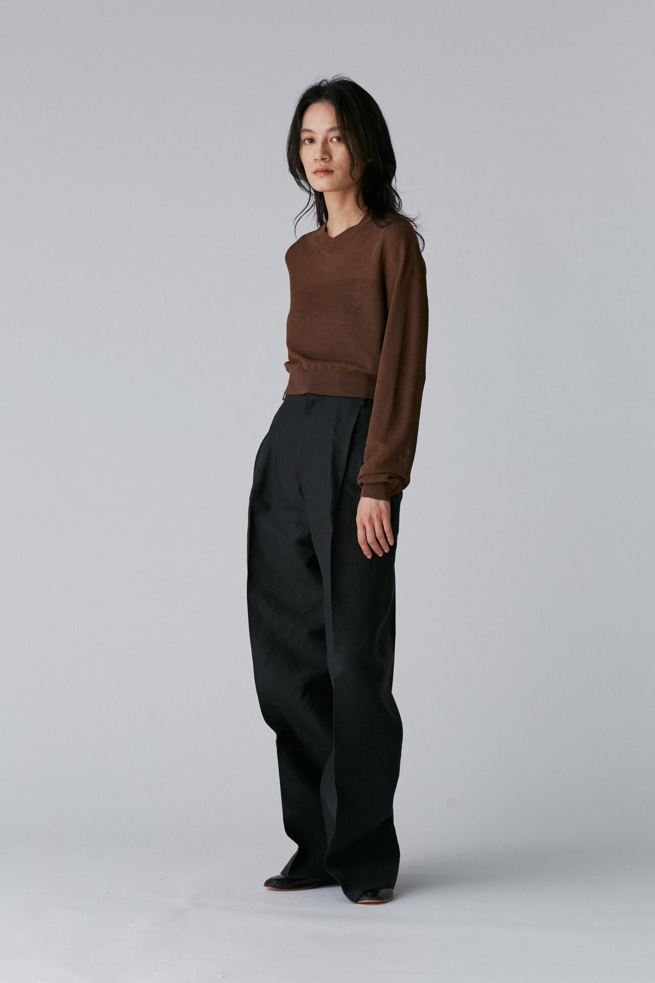 Cristaseya / SILK V NECK SWEATER