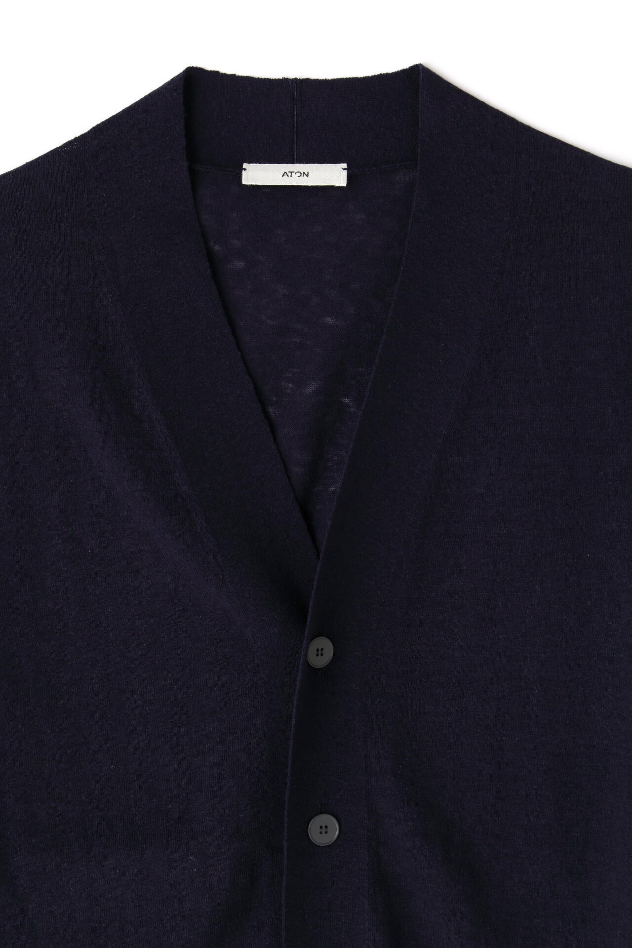 ATON / RECYCLED FRESCA V-NECK CARDIGAN