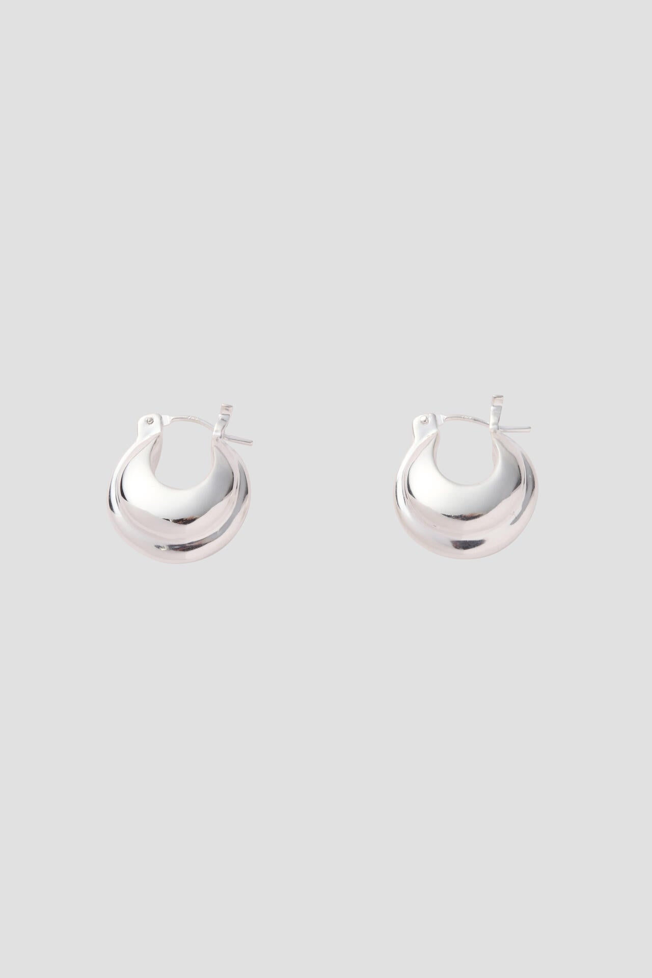 ASAMI FUJIKAWA / PEBBLE EARRINGS/SILVER