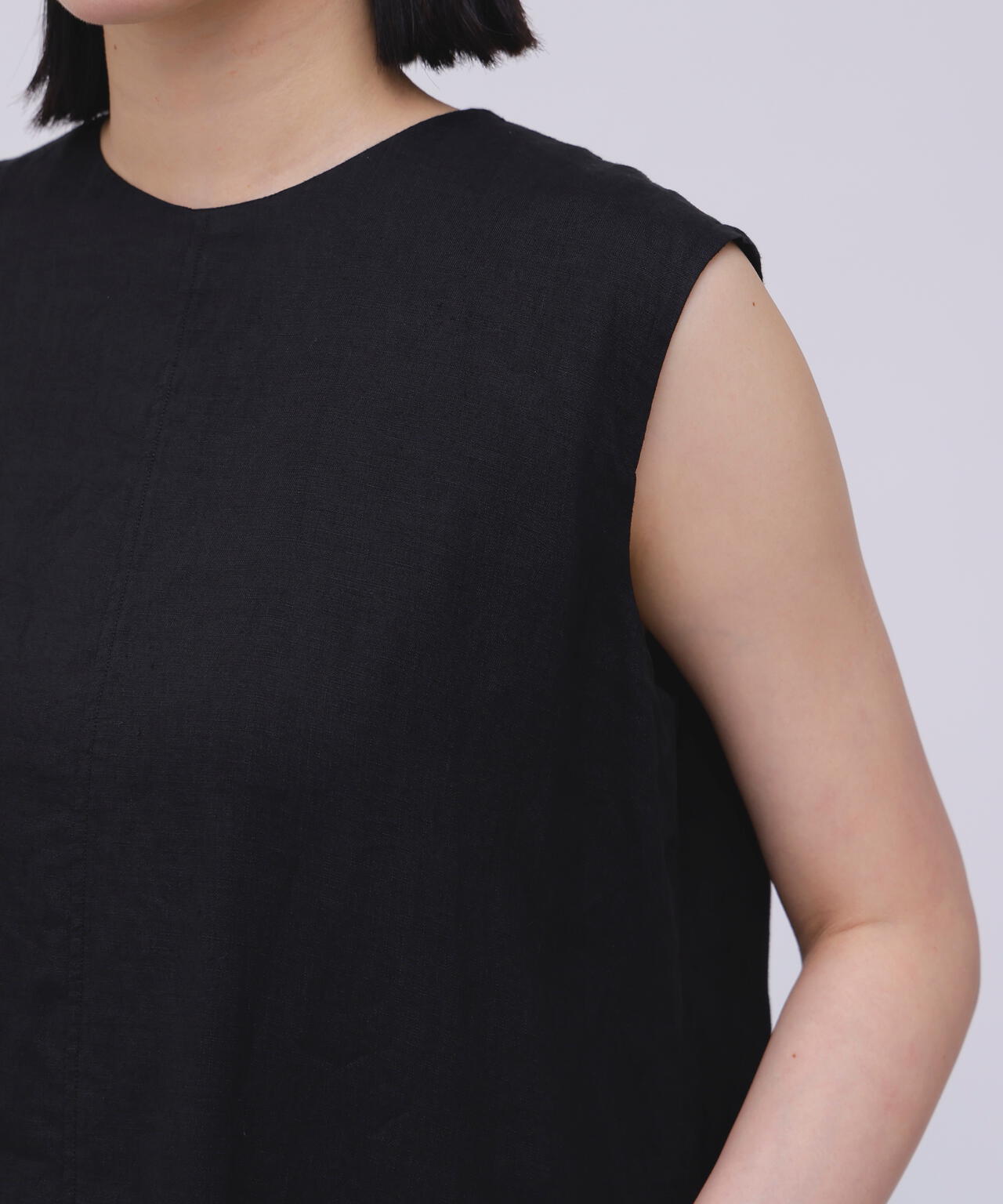 ATON / NATURAL DYED LINEN LAWN TUCKED DRESS