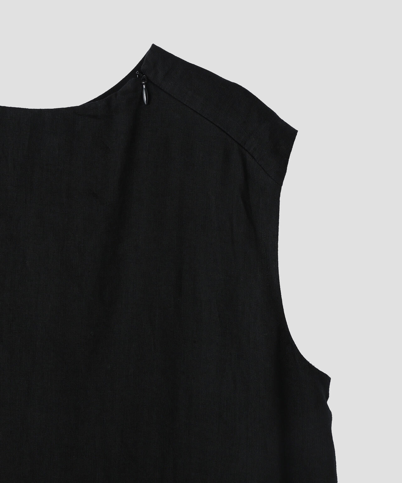 ATON / NATURAL DYED LINEN LAWN TUCKED DRESS