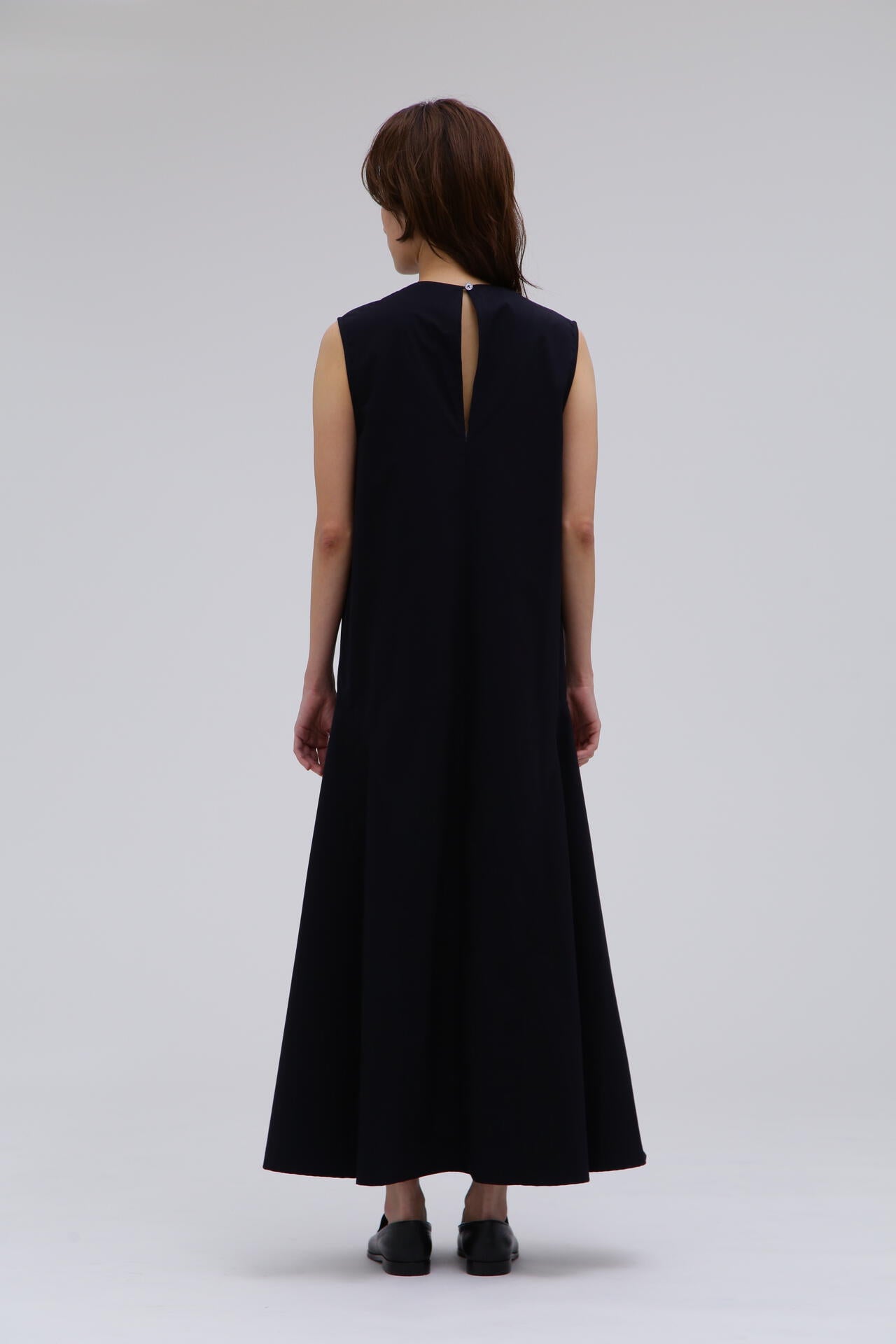 STUDIO NICHOLSON / LW NOISY COTTON SLEEVLESS DRESS