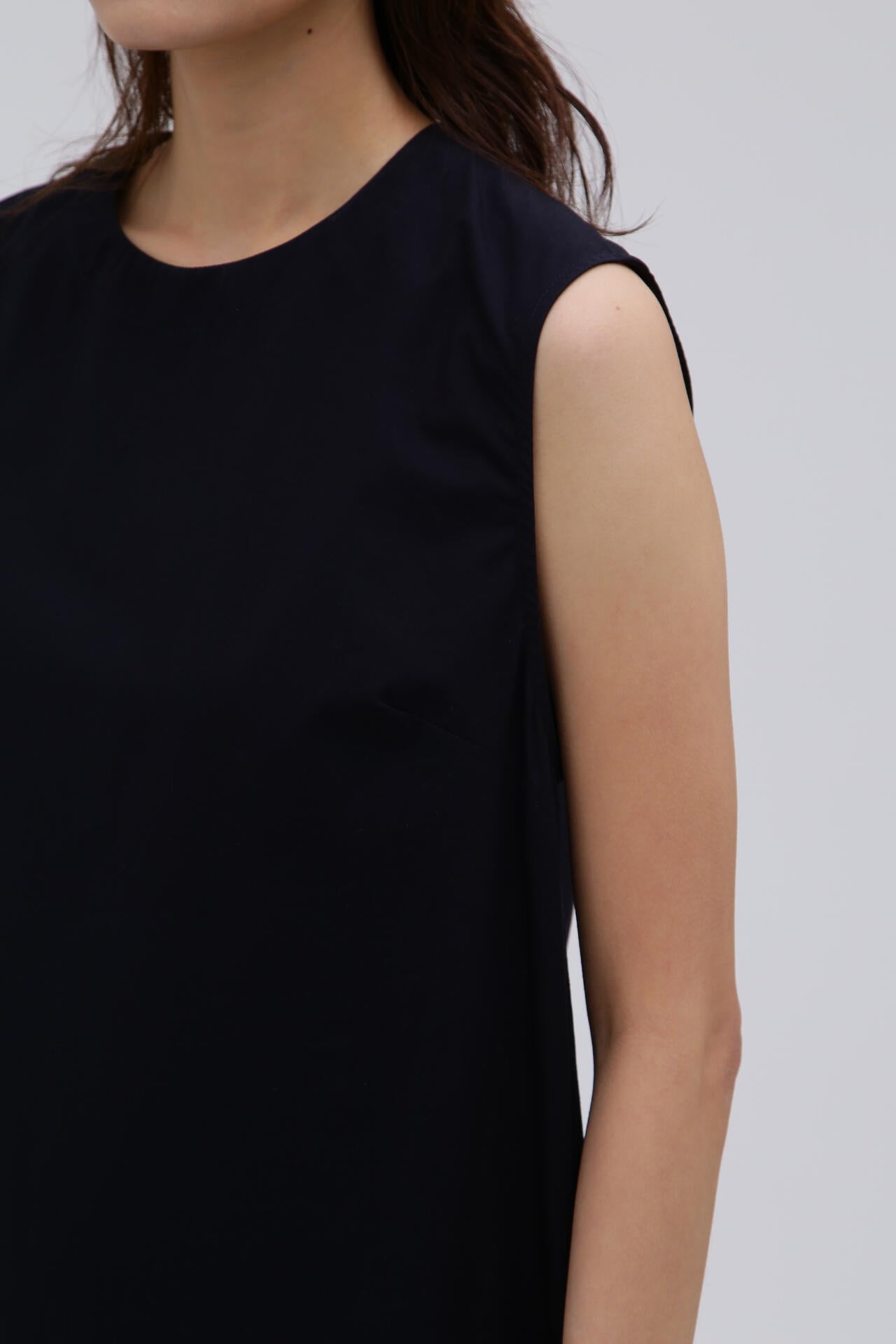 STUDIO NICHOLSON / LW NOISY COTTON SLEEVLESS DRESS