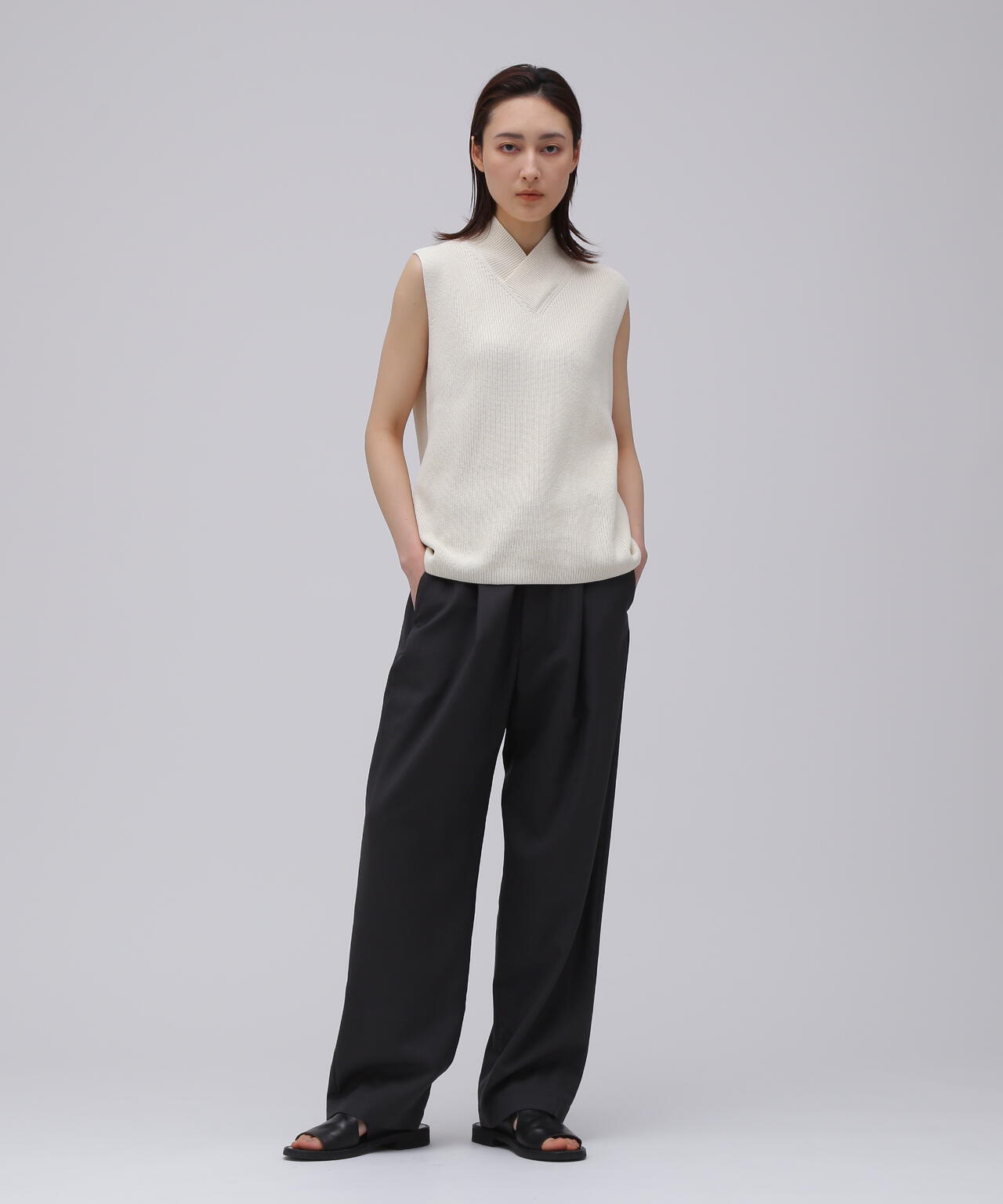 STUDIO NICHOLSON / DRY COTTON RIB 7G VEST