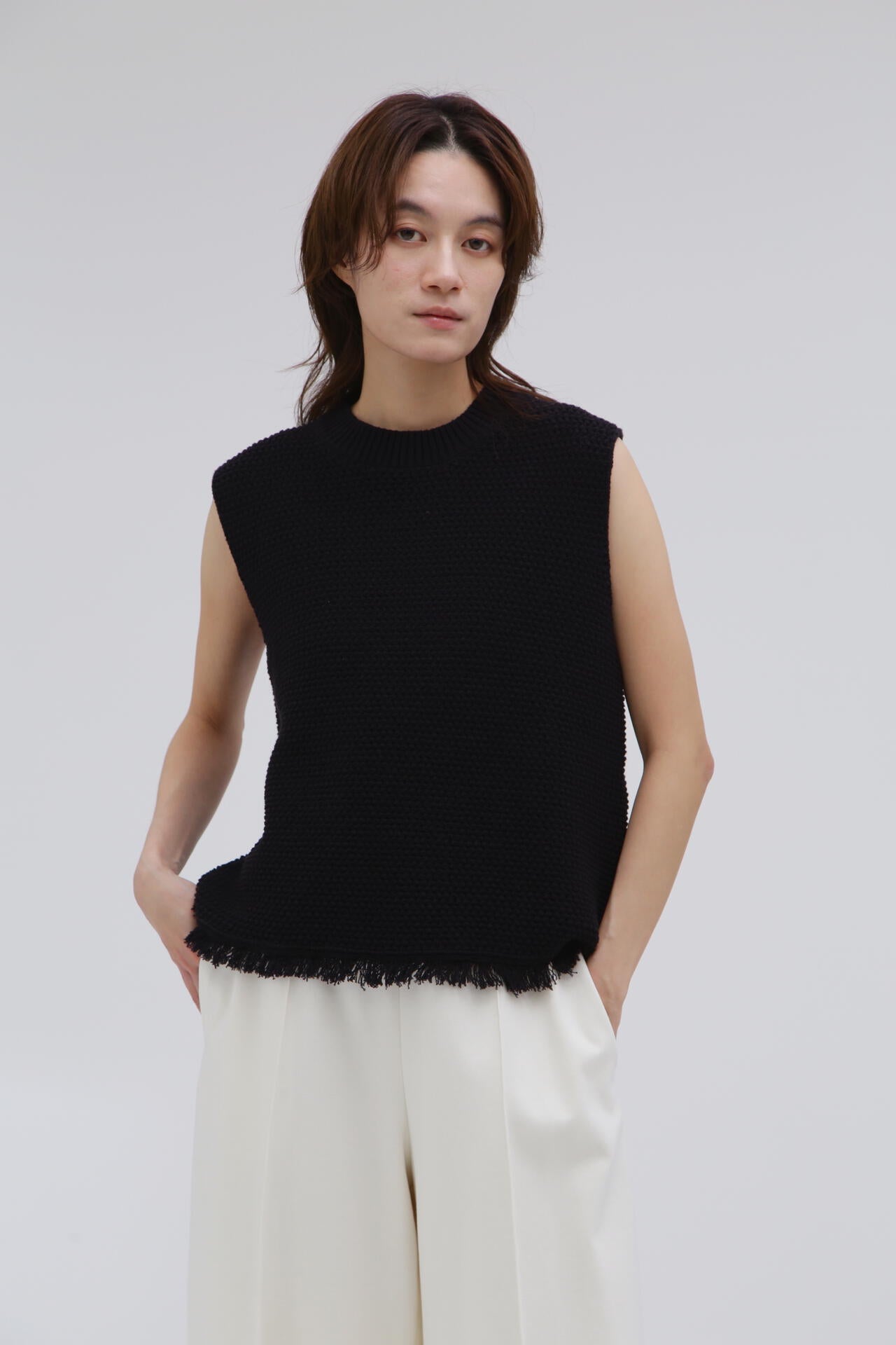 STUDIO NICHOLSON / TEXTURED COTTON 5G VEST