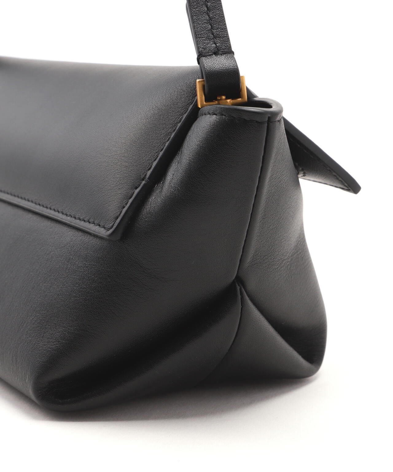 f0073808-a26f-5c93-b9bc-a3ce7566a054_Image