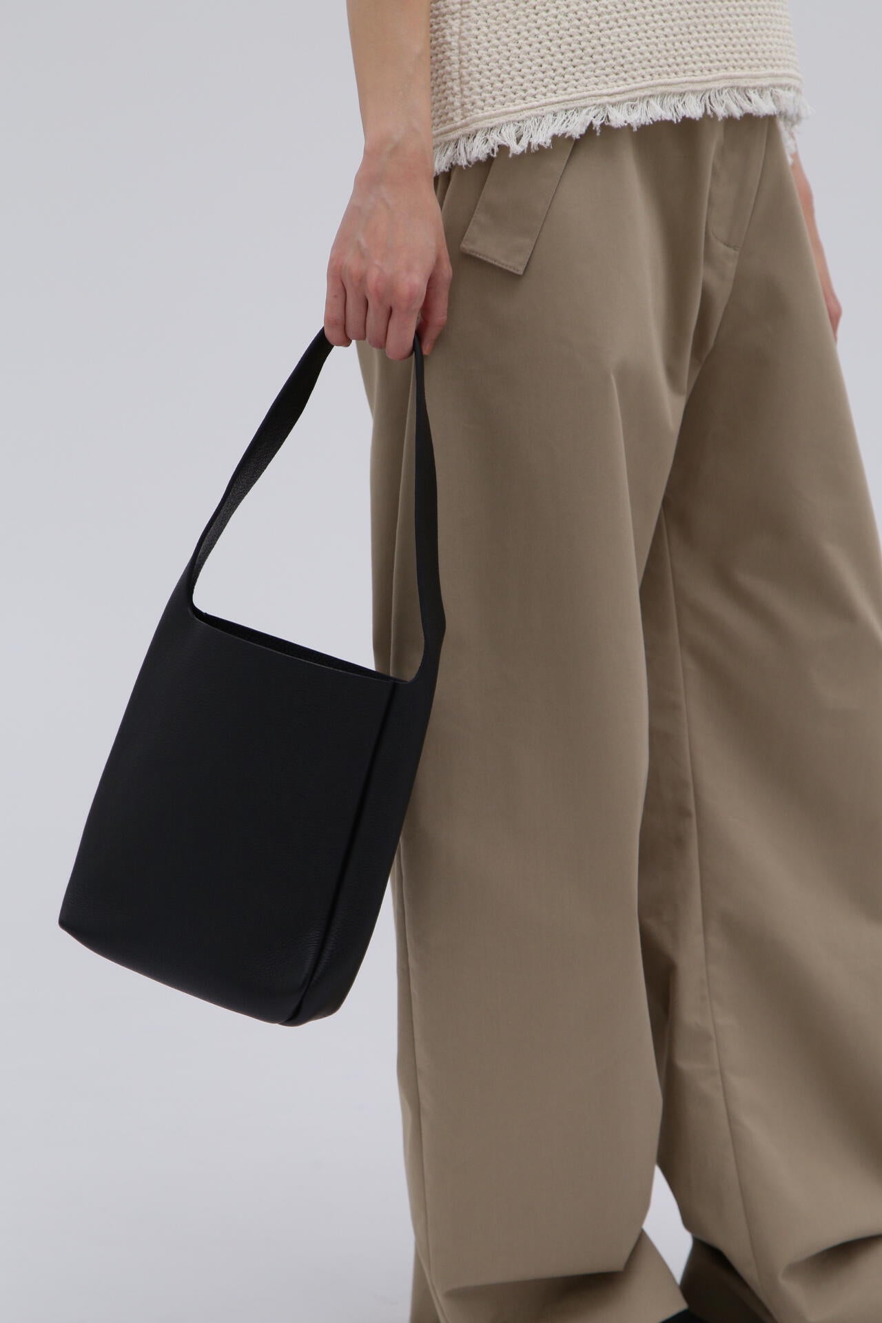 61715145-3962-5613-b9a0-606a5fded7eb_Image