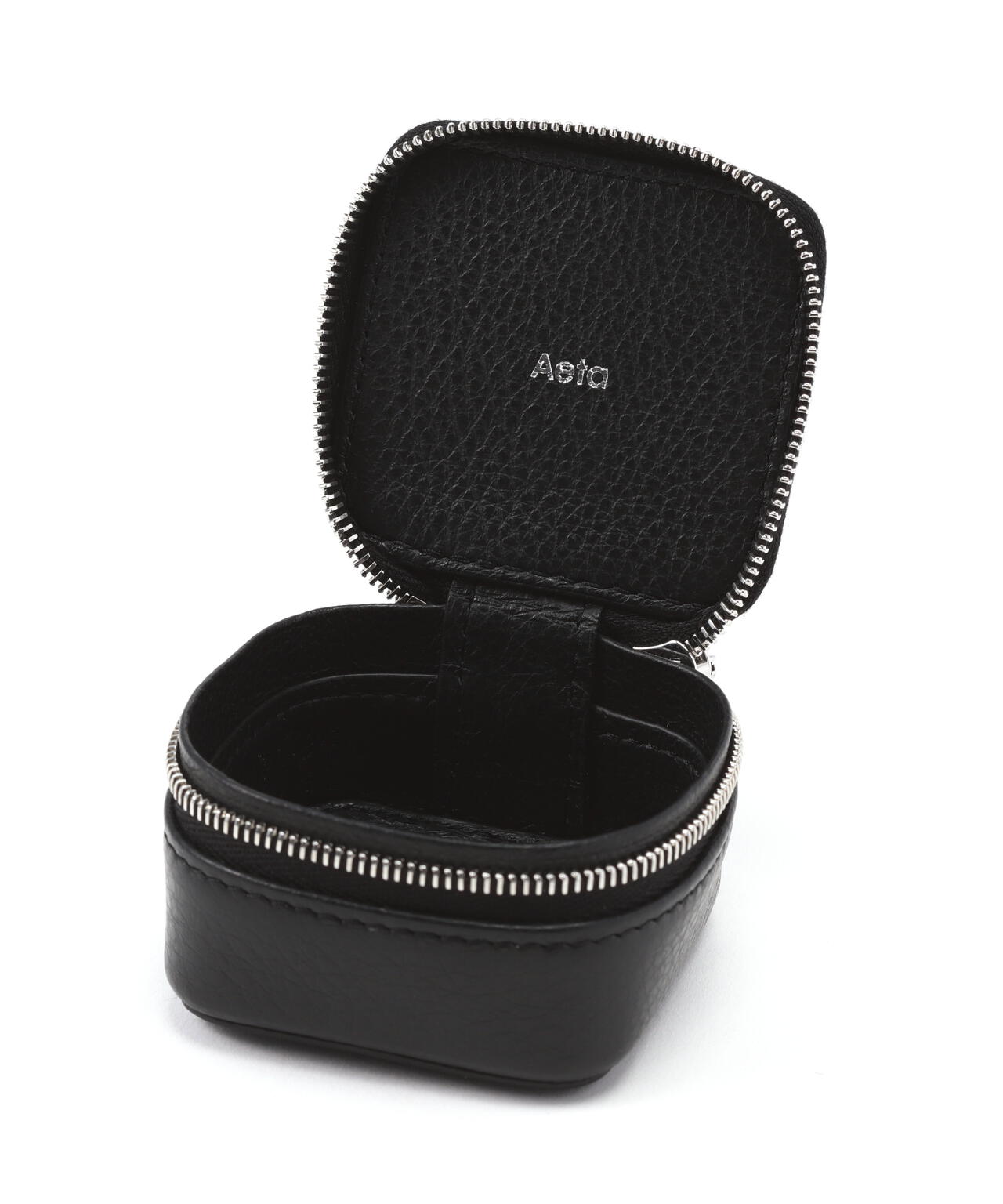 b13c4846-9440-5476-99bf-184a5033badc_Image