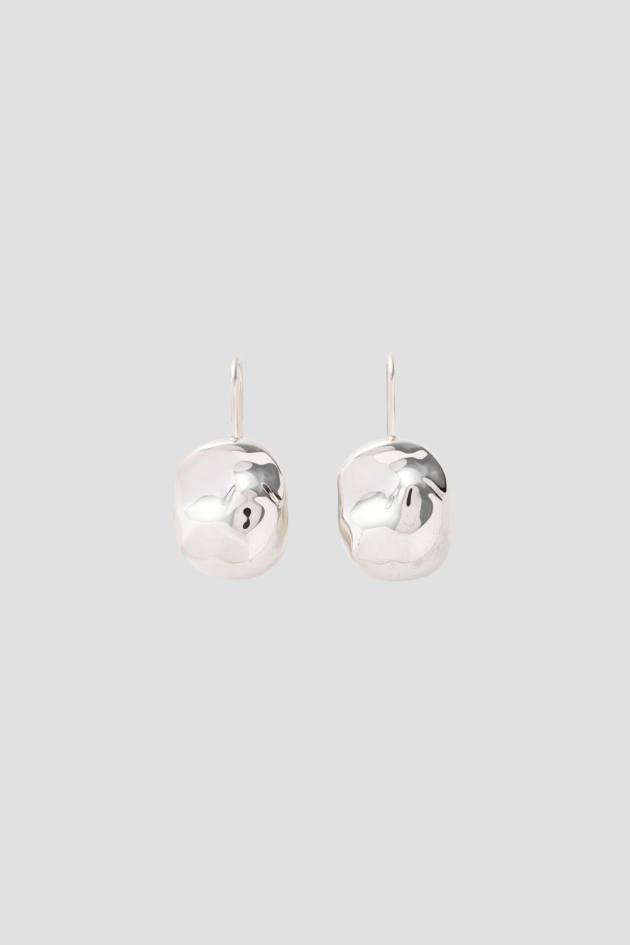 R.ALAGAN / SILVER PEARL EARRINGS