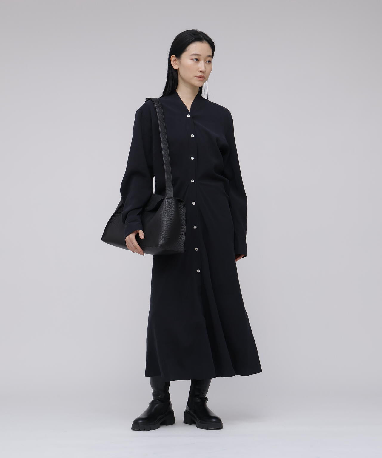 STUDIO NICHOLSON / PALMELLATO LEATHER THE FOLDED SHOULDER BAG