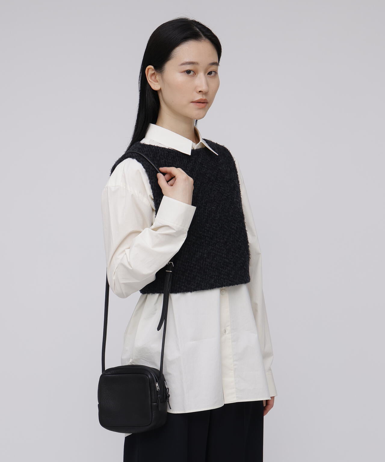 美品 Aeta ハンドバッグブラック 美品 Aeta アエタ ハンドバッグ ブラック - メルカリ