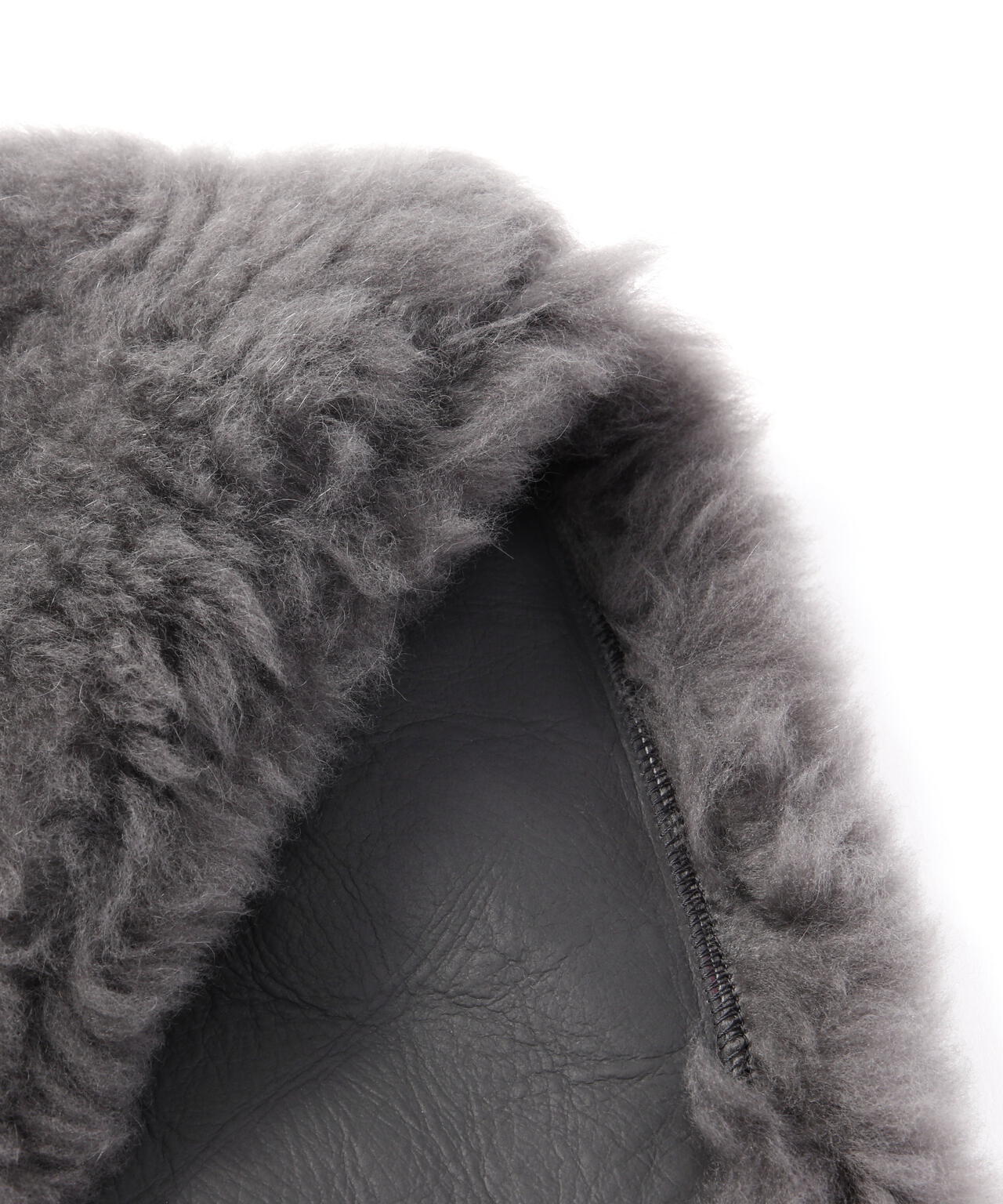 KARL DONOGHUE / CASHMERE TOUCH SHEARLING NATURAL EDGE SCARF