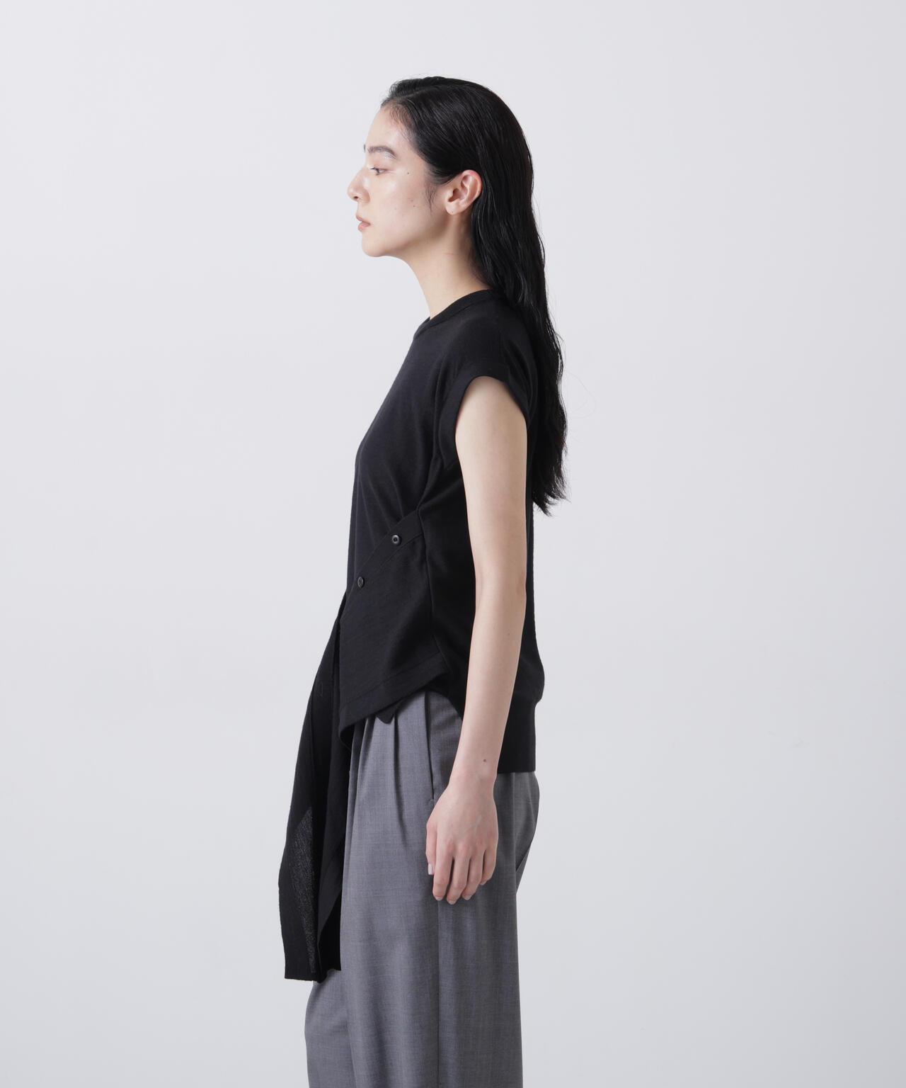 LEMAIRE / SLEEVELESS BUTTONED TOP