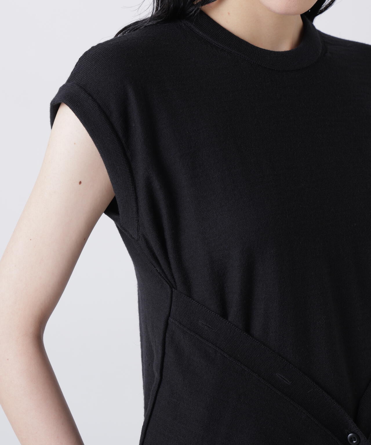 LEMAIRE / SLEEVELESS BUTTONED TOP
