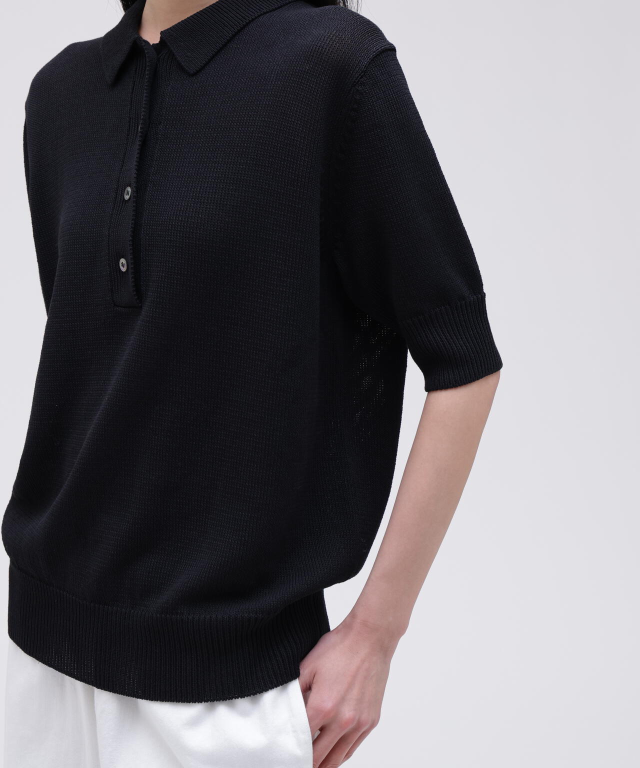 STUDIO NICHOLSON / PAPER YARN KNITTED POLO TOP