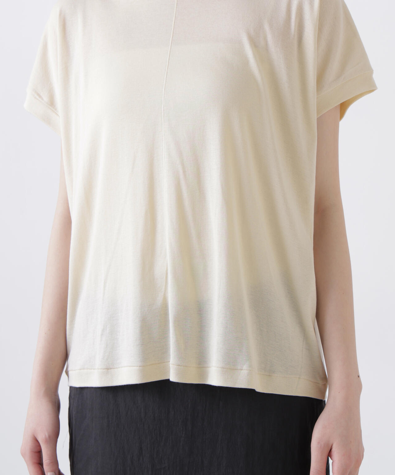 168cm B81cm W60cm H89cm 着用サイズ:2
