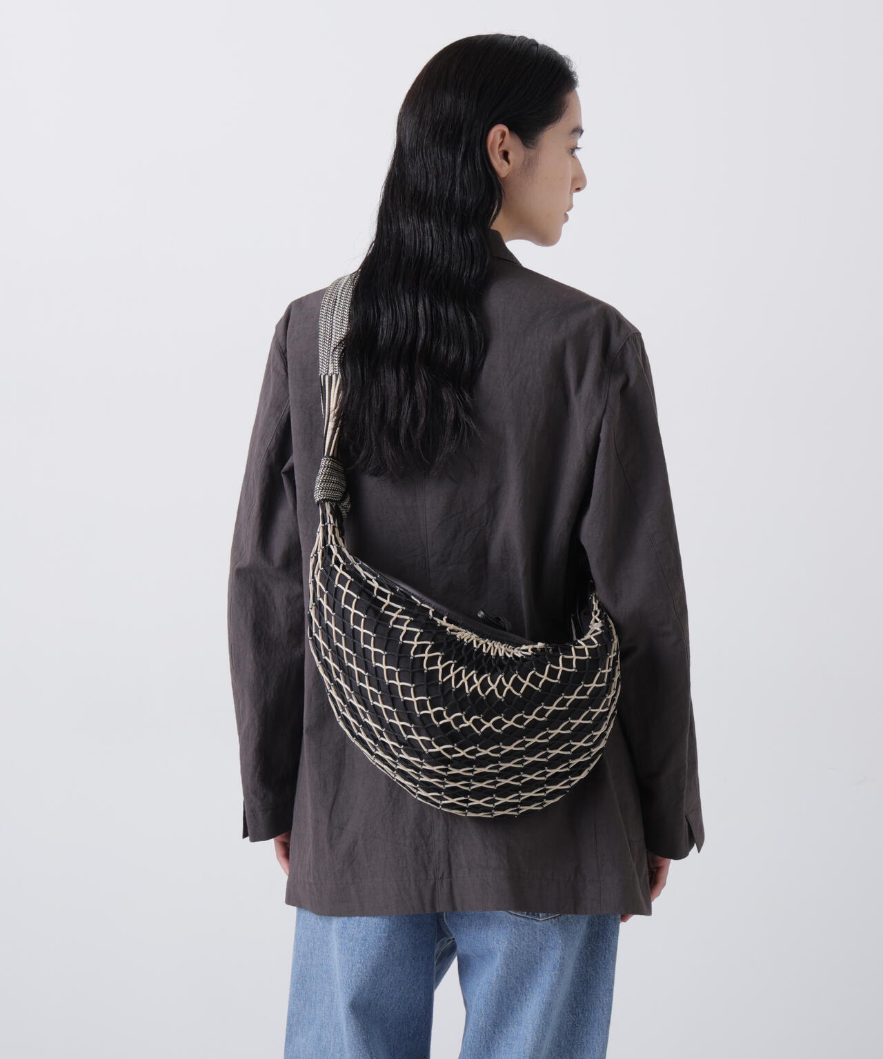 168cm B81cm W60cm H89cm 着用サイズ:F