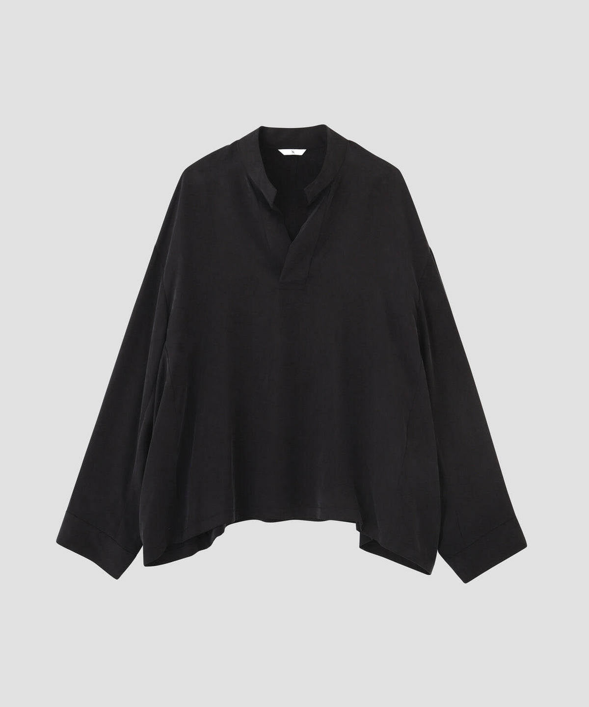 IHNN / PULLOVER TOP