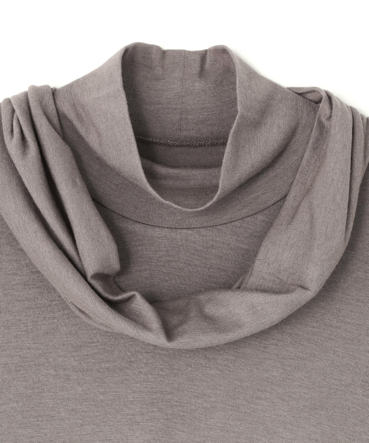 IHNN / CONVERTIBLE HIGH-NECK TOP