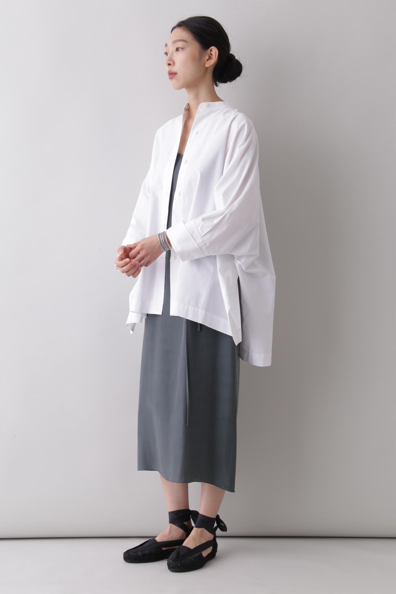 YLEVE / COTTON TYPEWRITER BIG SH