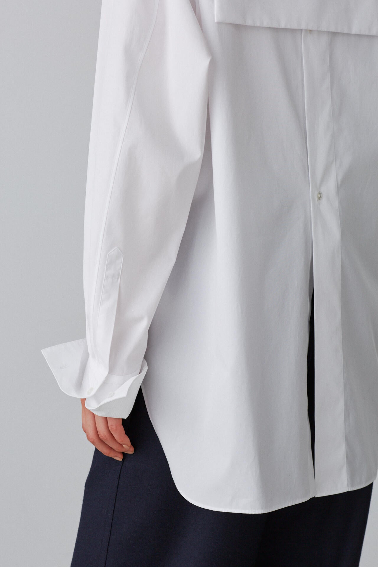 BOURRIENNE × YLEVE / SUPIMA COTTON TYPEWRITER BL / HEN